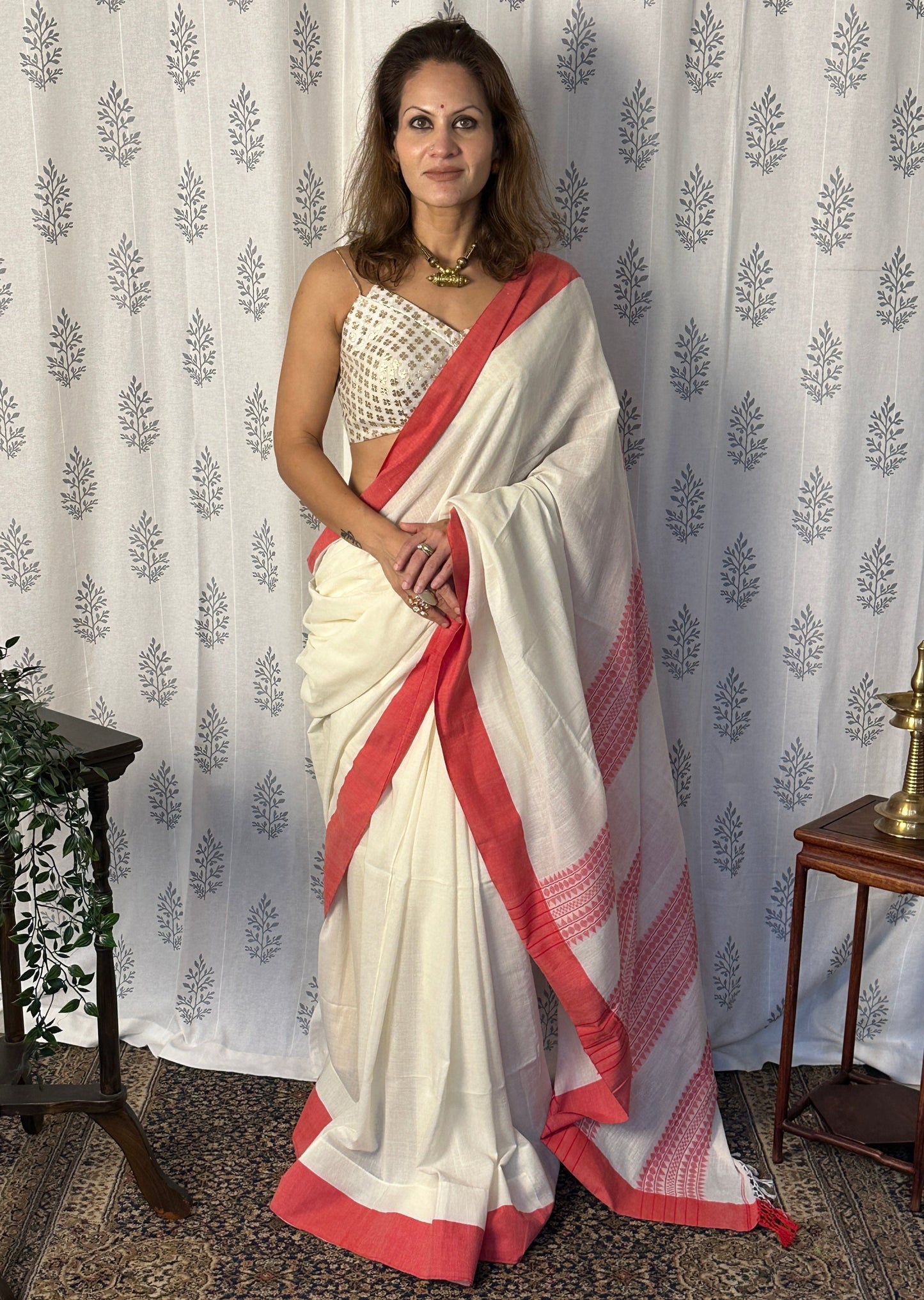 Cream Soft Handloom Cotton Saree with Red Border