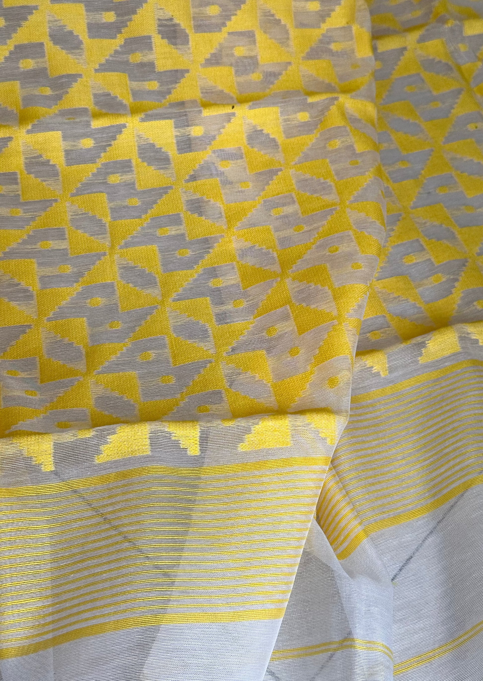 Yellow Cotton Silk Jamdani Sari - Raahini