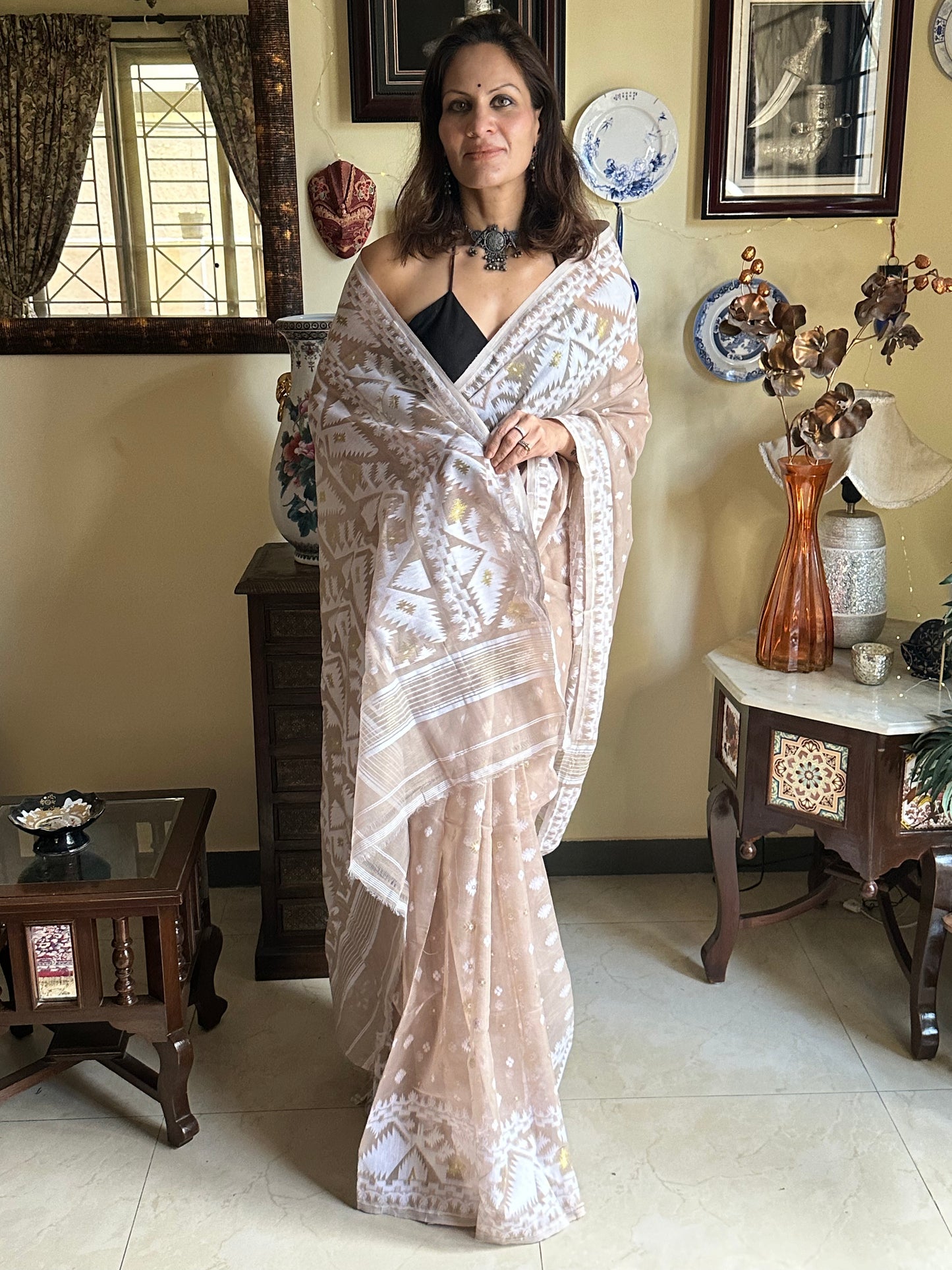 Beige Jacquard Weaving Cotton Silk Jamdani Sari - Raahini