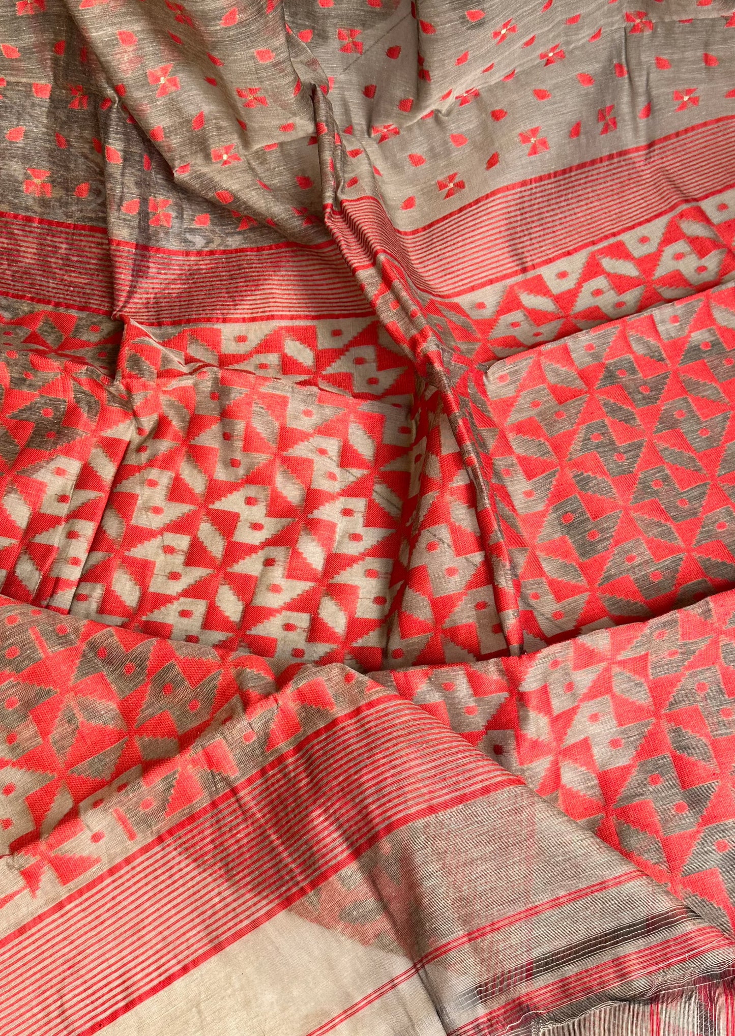 Brown Cotton Silk Jamdani Sari - Raahini