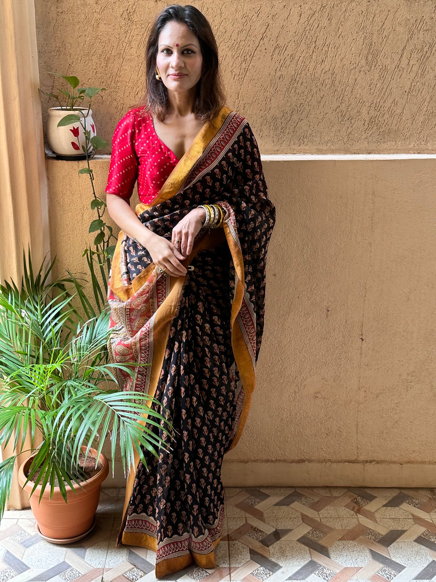 Black Natural Hand Dyed Bagru Print Maheshwari Sari