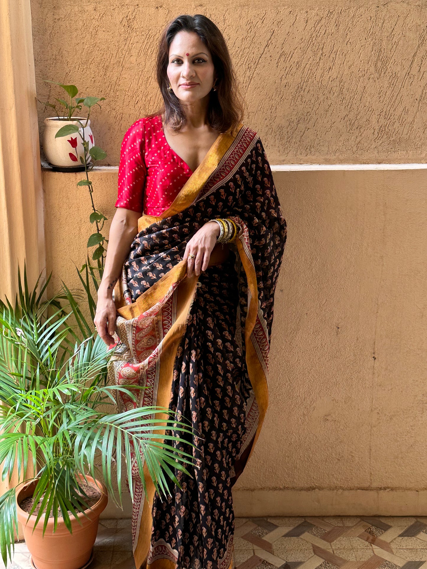 Black Natural Hand Dyed Bagru Print Maheshwari Sari