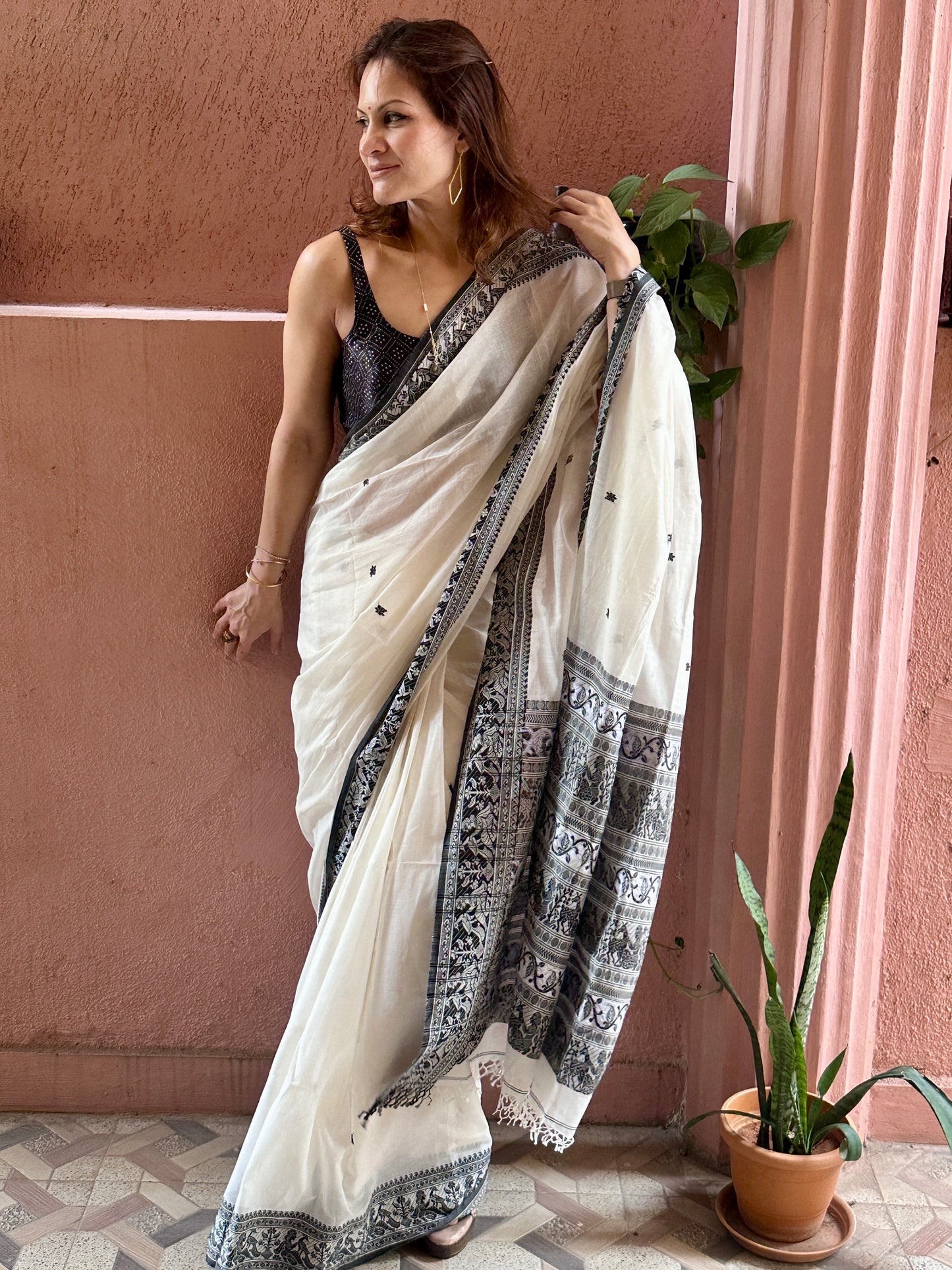 White Pure Cotton Baluchari Saree with Black Weaving