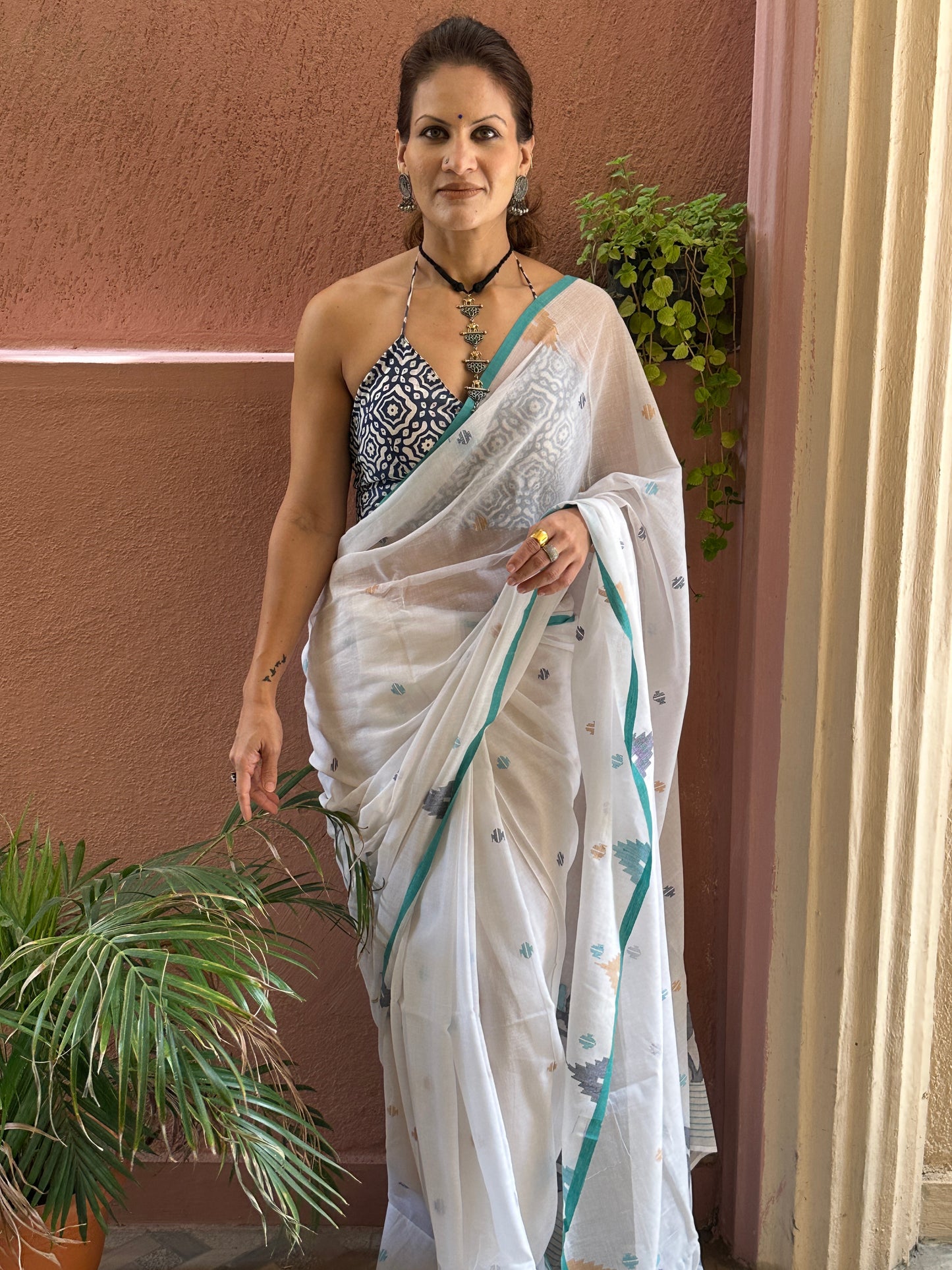 White Intricate Needle Work Jamdani Sari with Blue Border