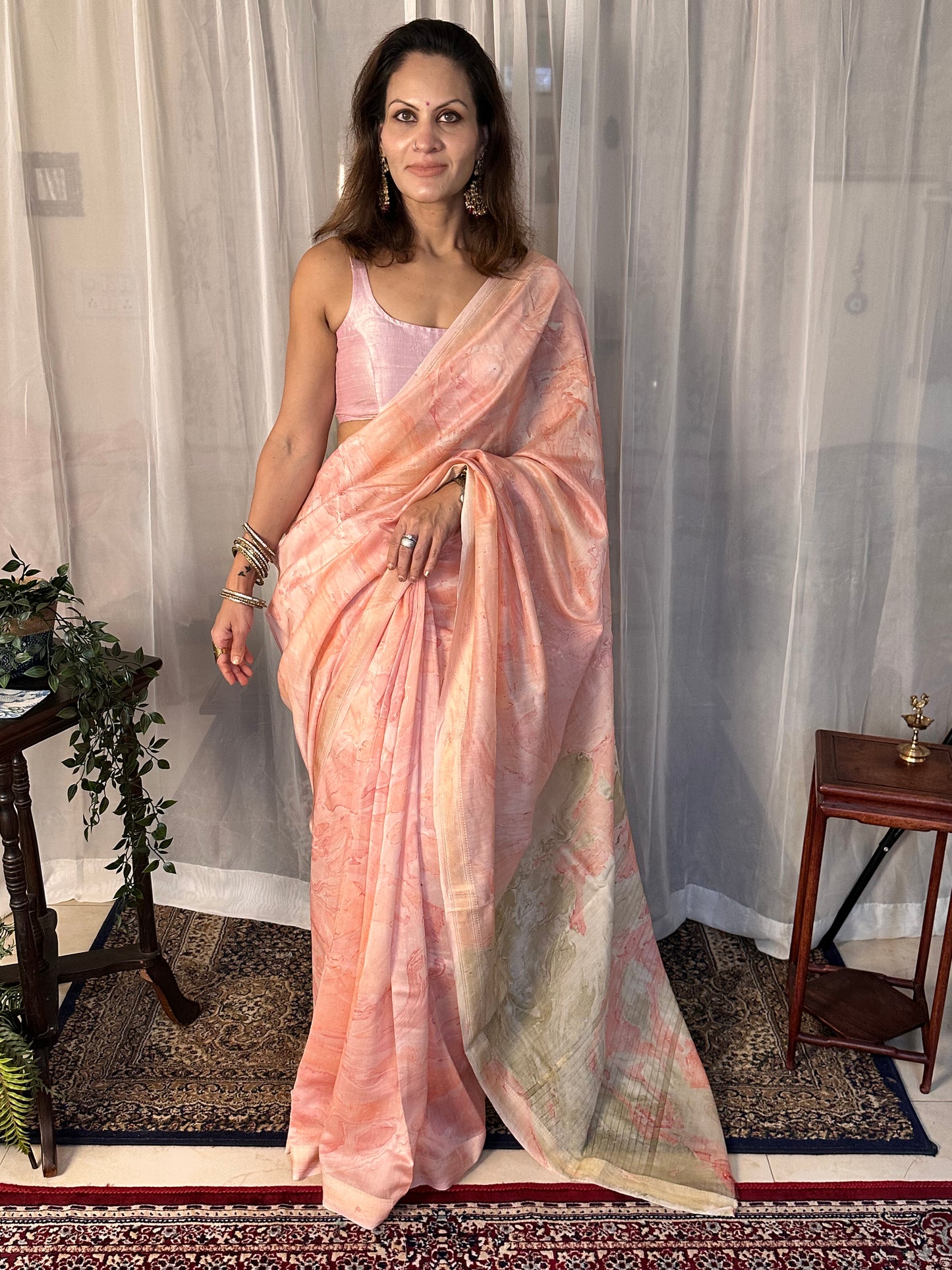 Pink & White Hand Dyed Maheshwari Sari with Marble Hand Print