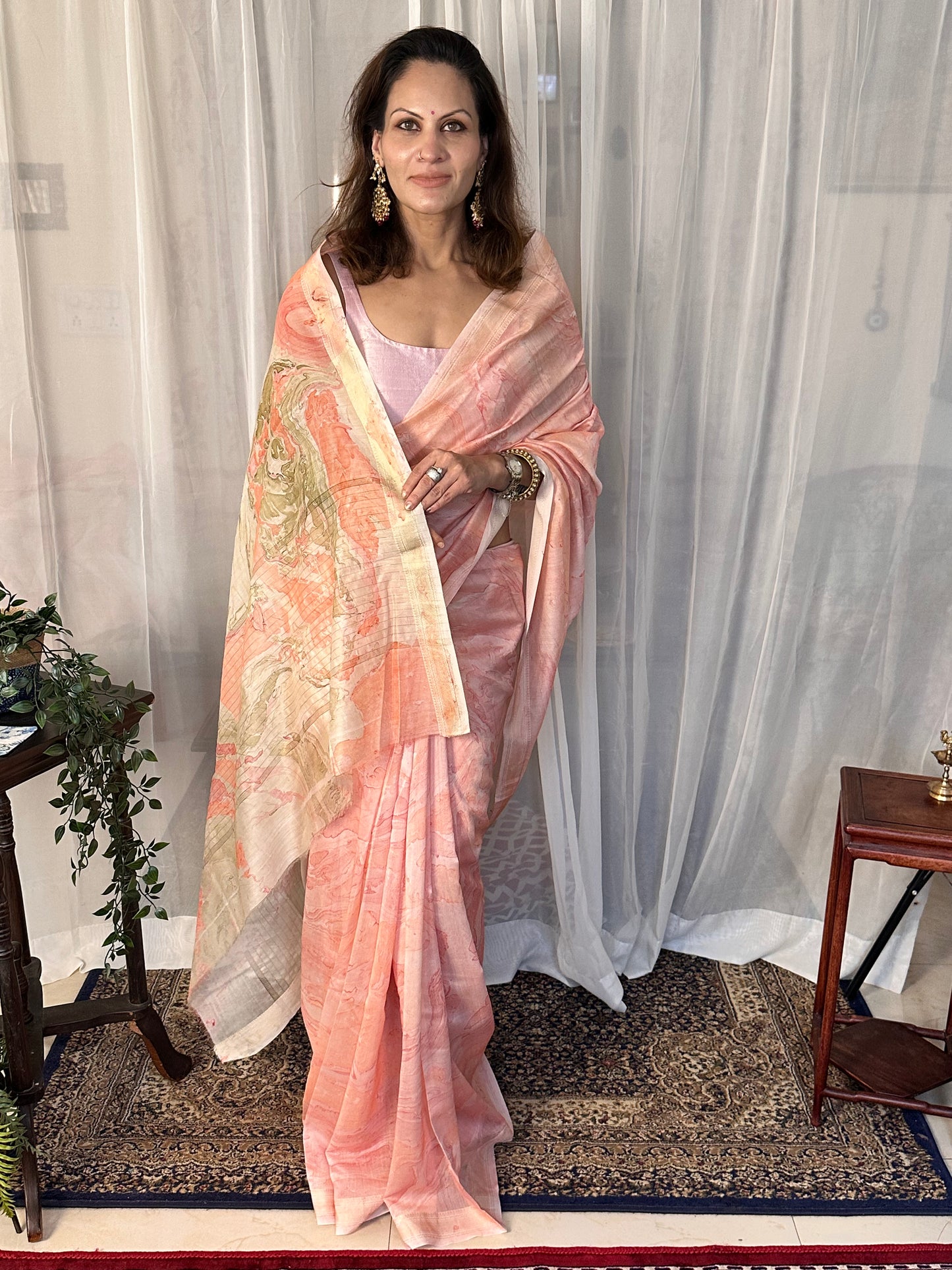 Pink & White Hand Dyed Maheshwari Sari with Marble Hand Print