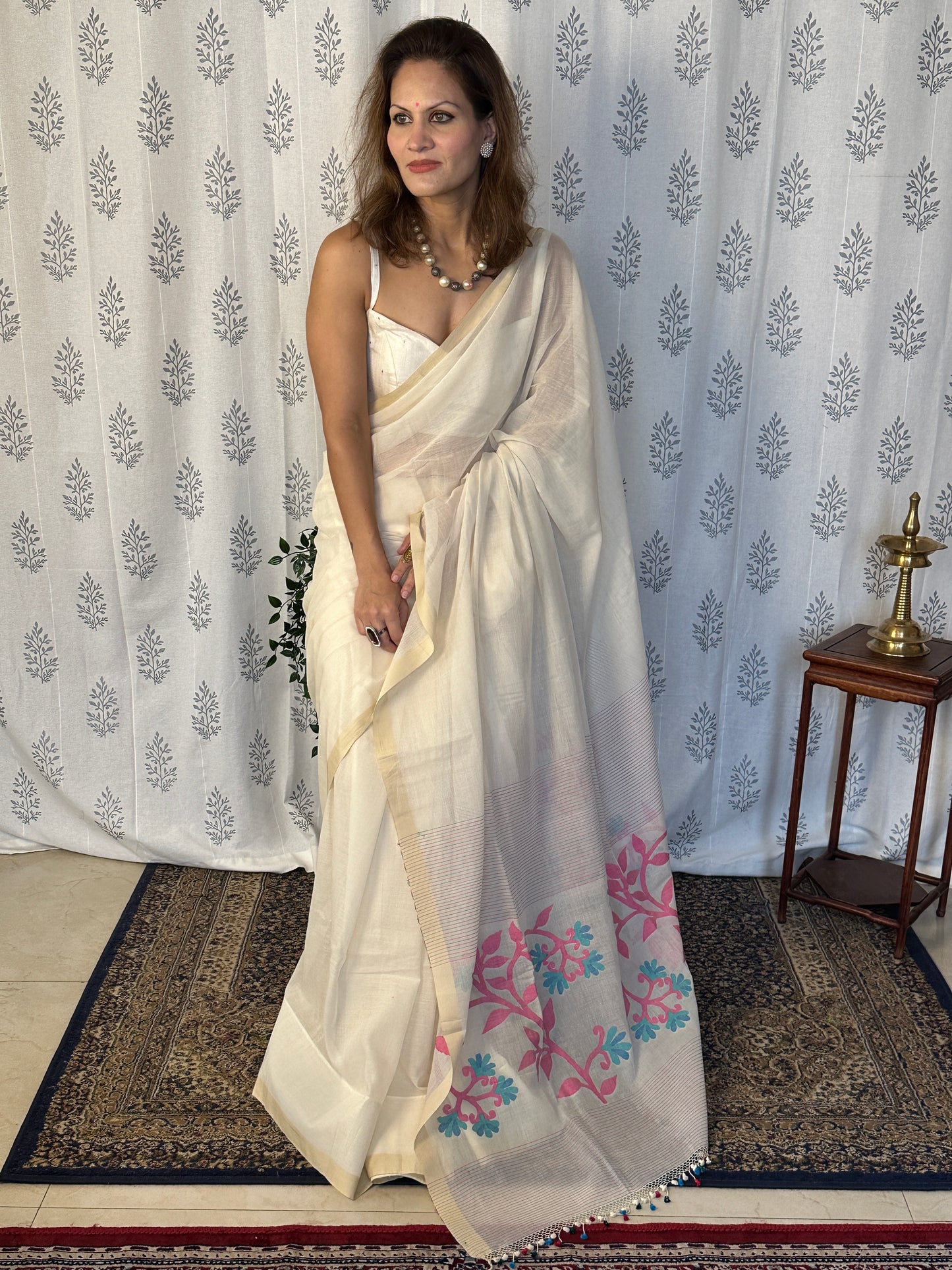 Cream Hand Spun Pure Fine Cotton Jamdani Sari with Intricate Needlework