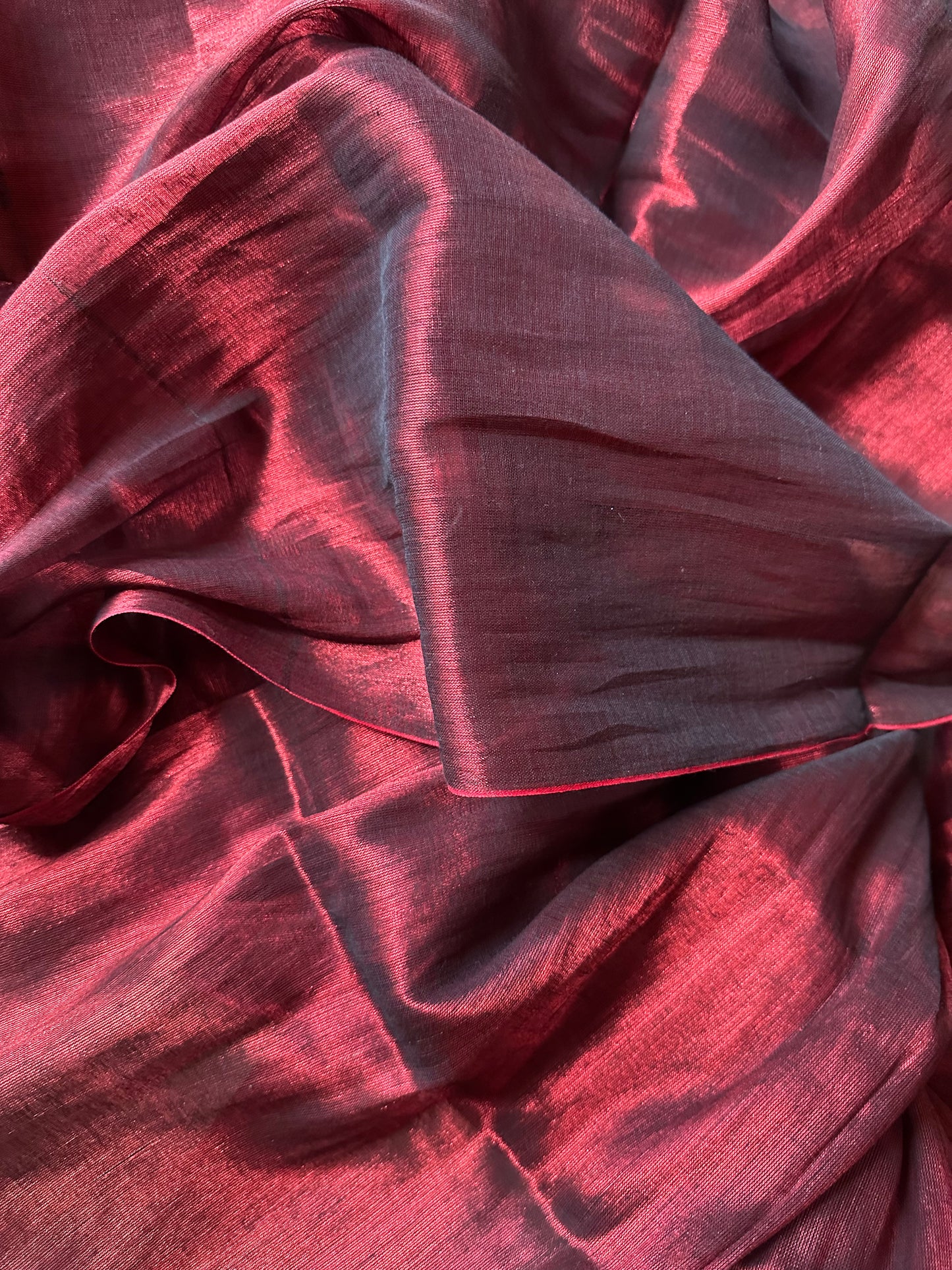 Maroon Pure Mul Mul Handwoven Tissue Cotton Sari (Borderless) - Raahini