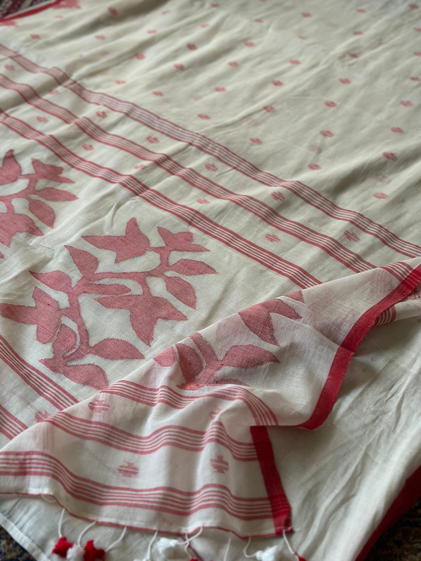 Cream Hand Spun Pure Fine Cotton Jamdani Saree with Red Intricate Needlework & Border