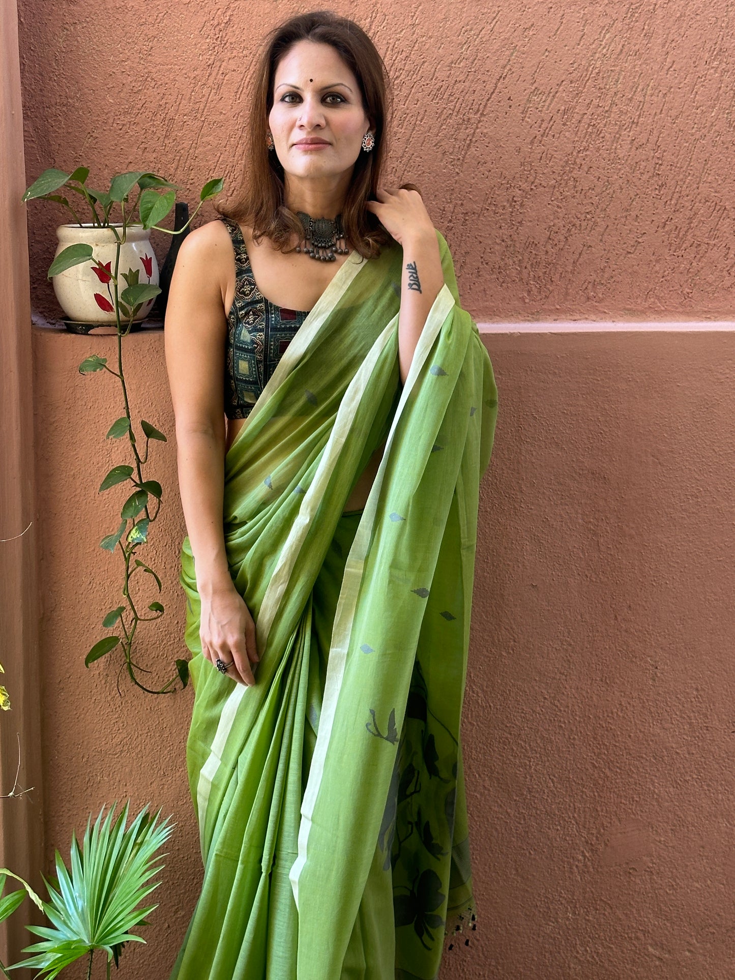 Green Hand Spun Pure Fine Cotton Jamdani Sari with Grey Woven Butterflies