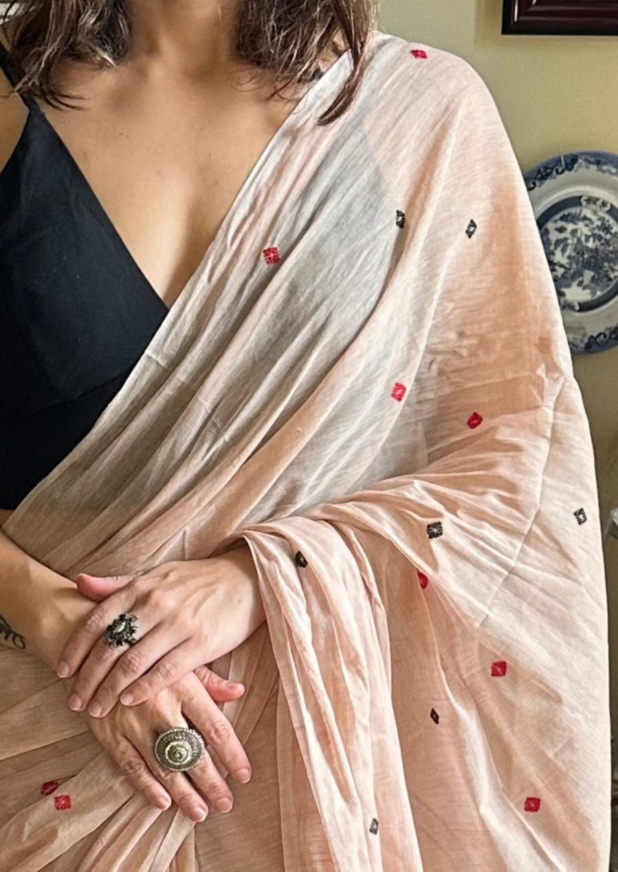 Hand spun pure Cotton jamdani sari with Butis - Raahini