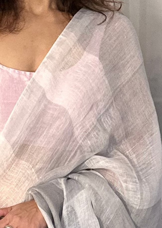 White & Grey Handloom Pure Linen Checks Sari