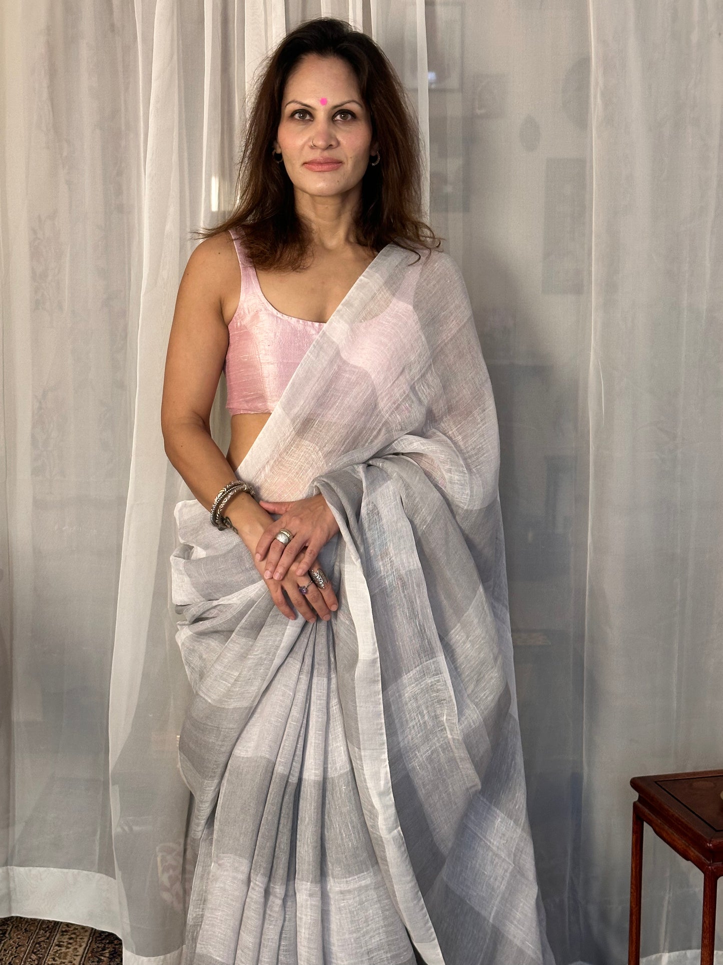 White & Grey Handloom Pure Linen Checks Sari