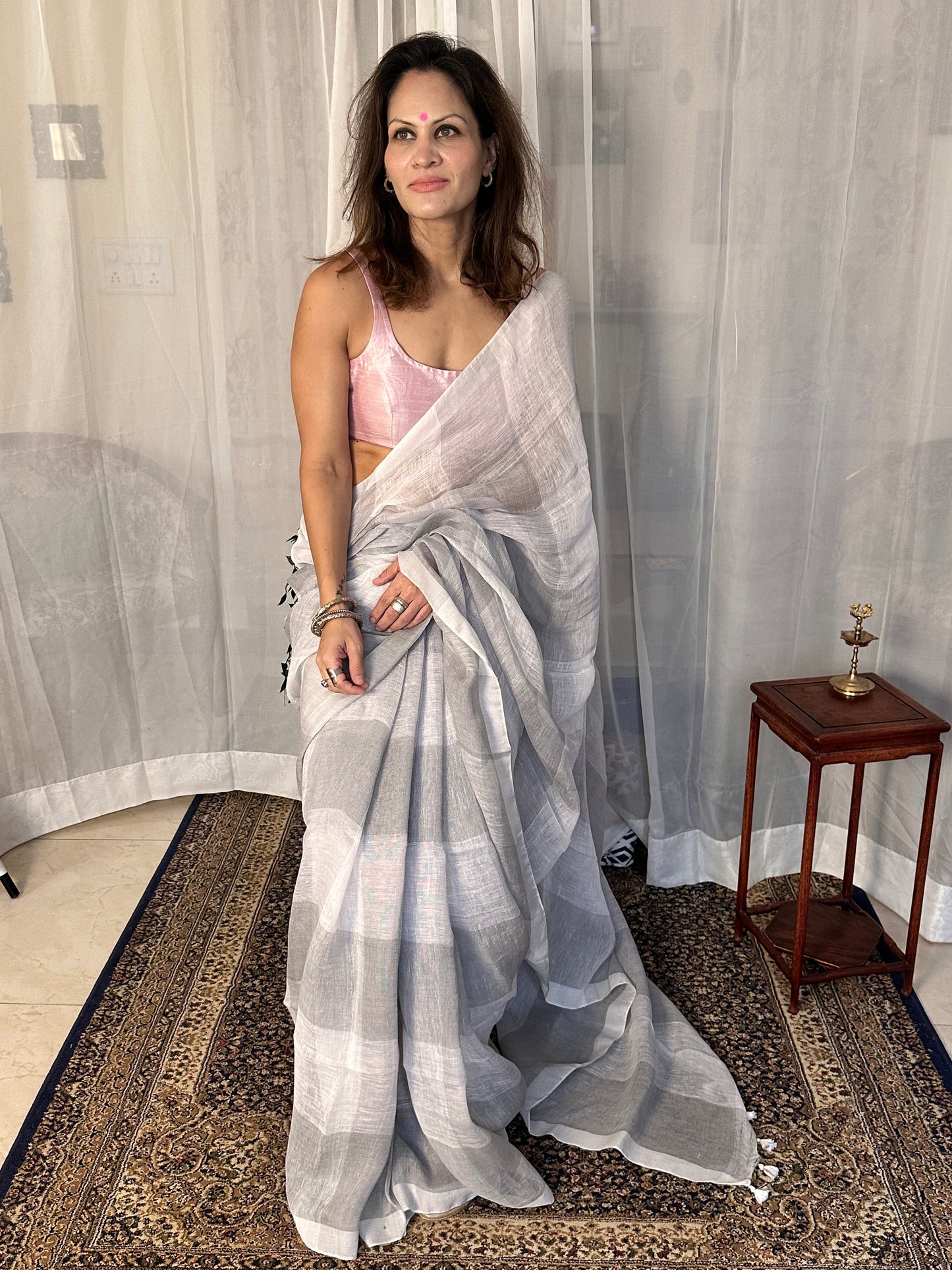 White & Grey Handloom Pure Linen Checks Sari