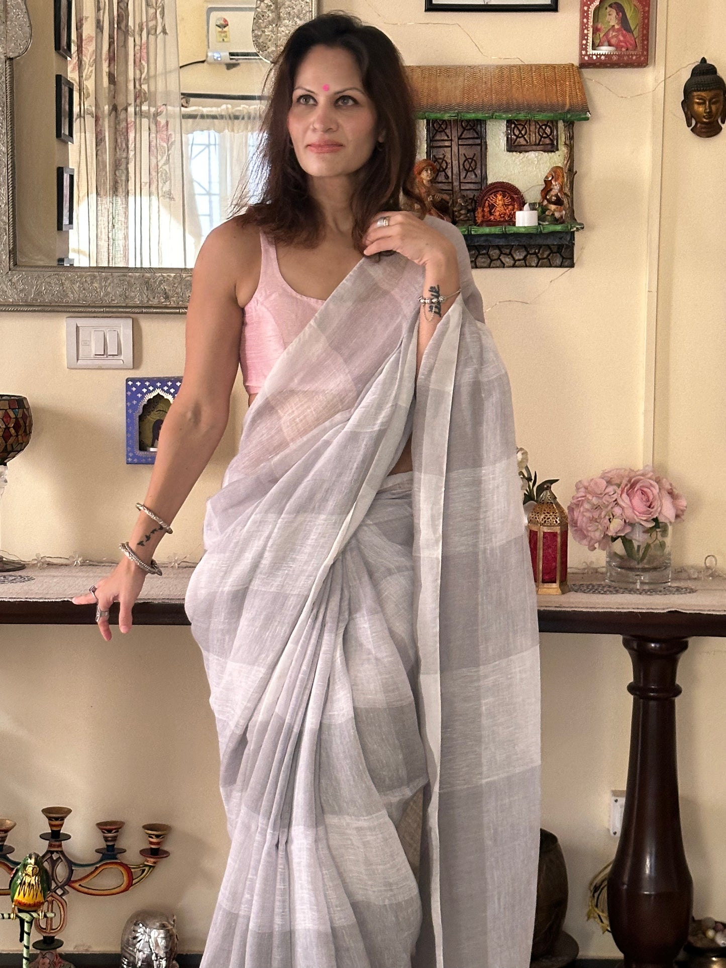 White & Grey Handloom Pure Linen Checks Sari