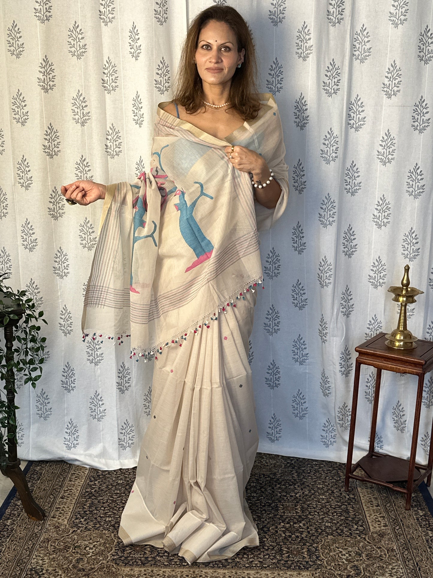 Cream Hand Spun Pure Fine Cotton Jamdani Sari with Intricate Needlework