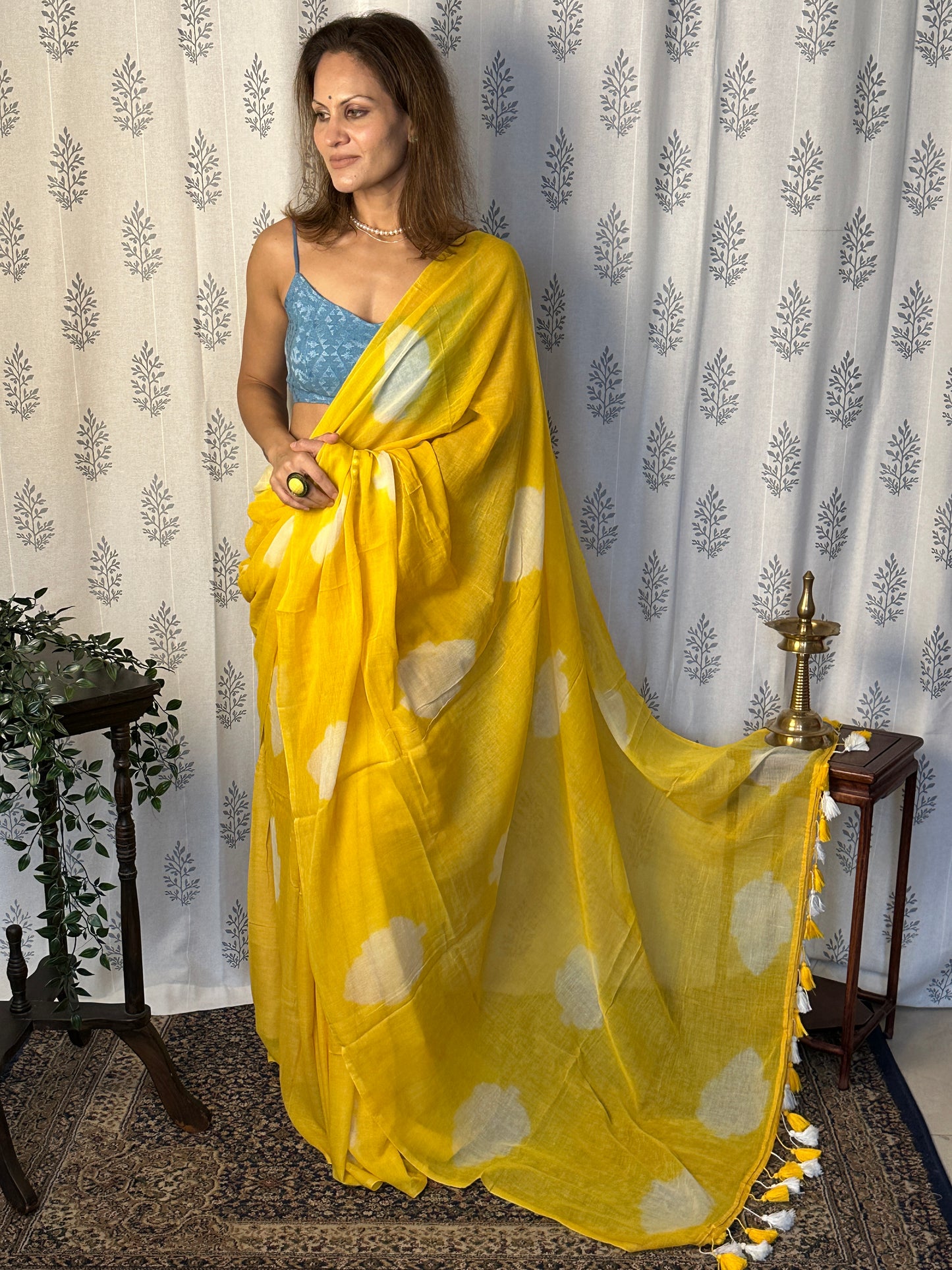 Yellow Pure Mul Mul Cotton Sari with White Leaf Pattern