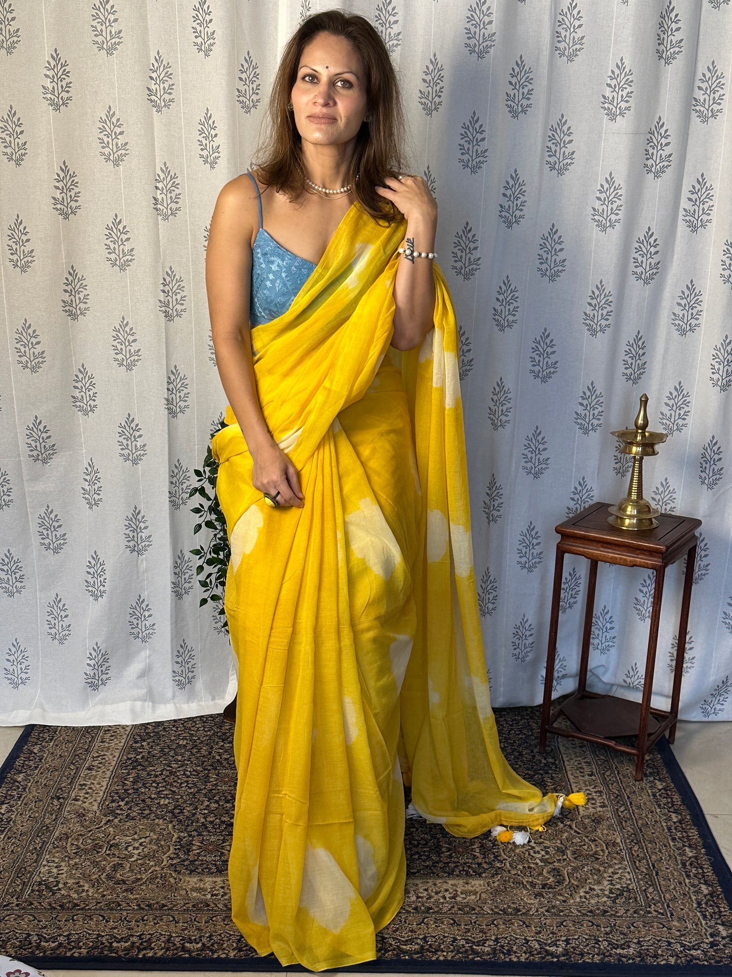 Yellow Pure Mul Mul Cotton Sari with White Leaf Pattern