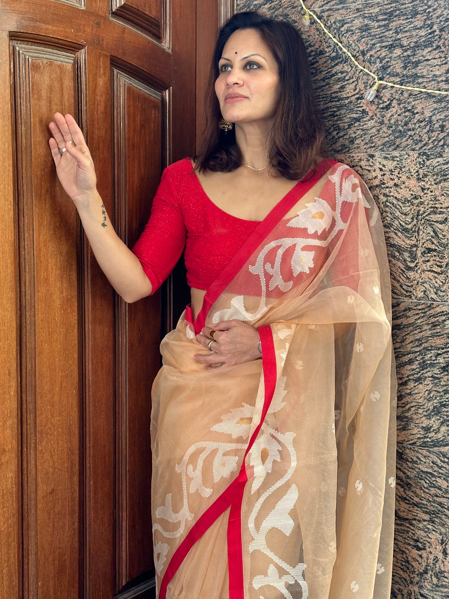 Pure Muslin Silk Jamdani with Intricate Needle Work - Raahini