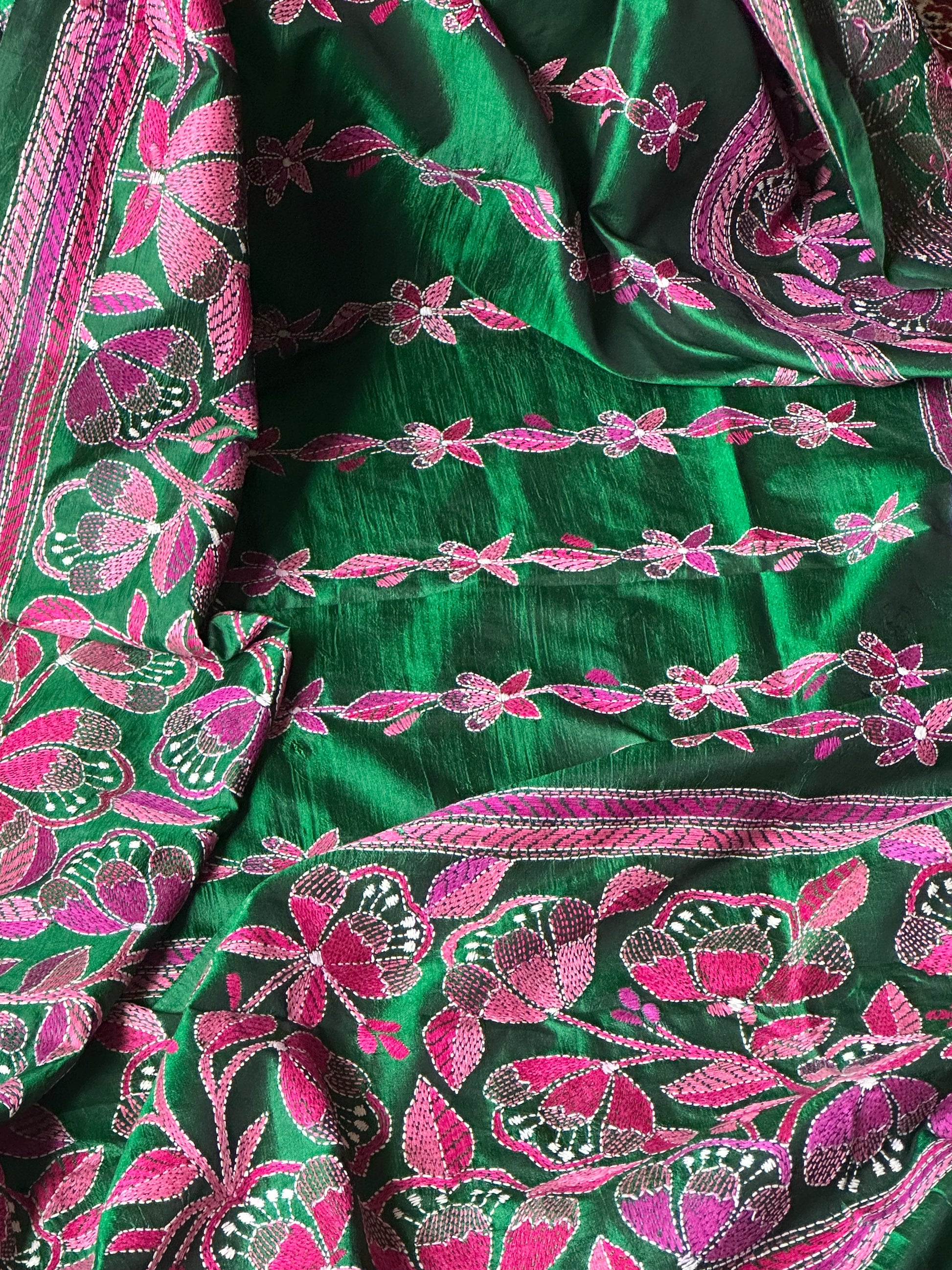 Pure Bangalore Silk Dupatta with Intricate Kaatha Handwork - Raahini