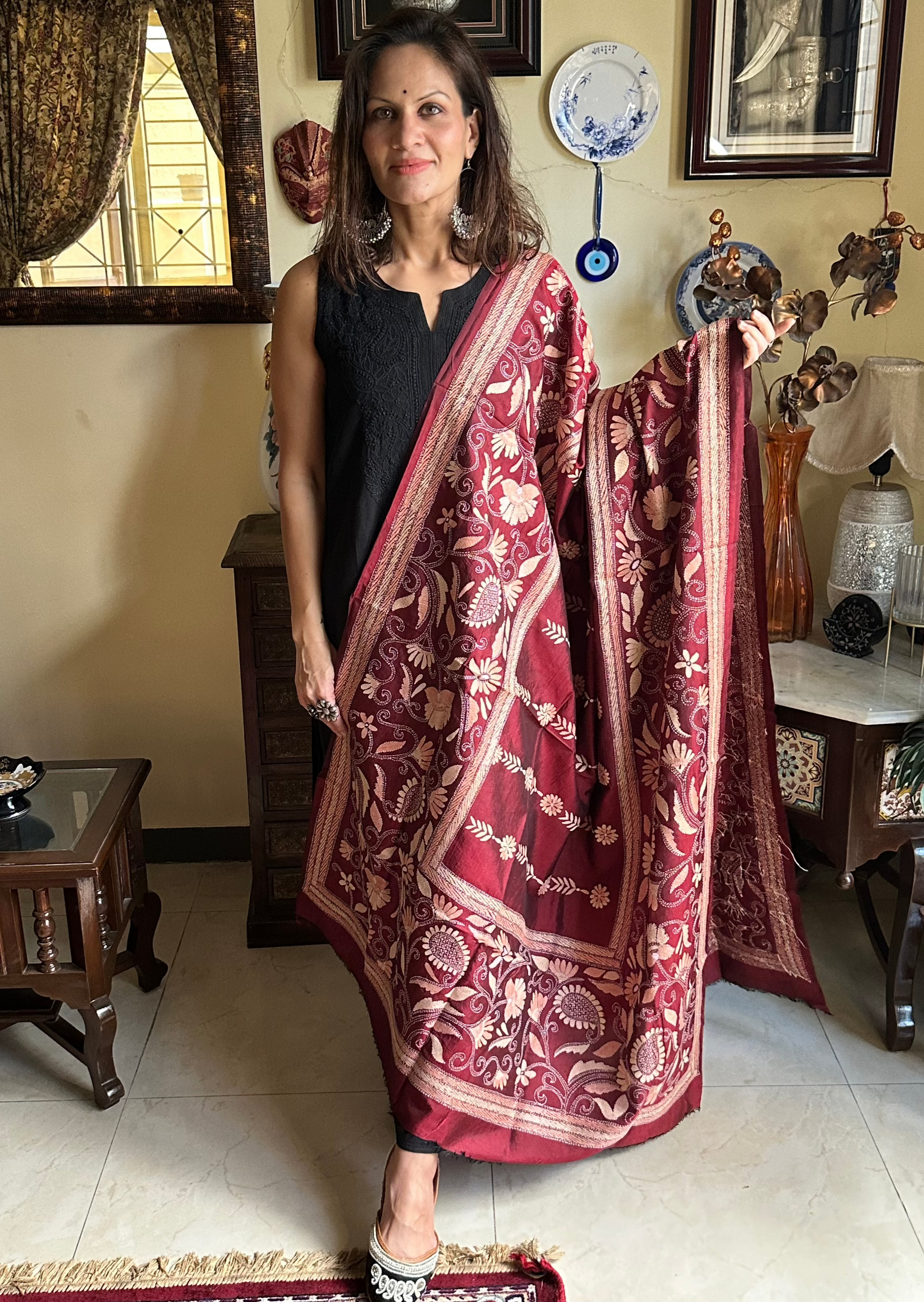 Pure Bangalore Silk Dupatta with Intricate Kaatha Handwork - Raahini