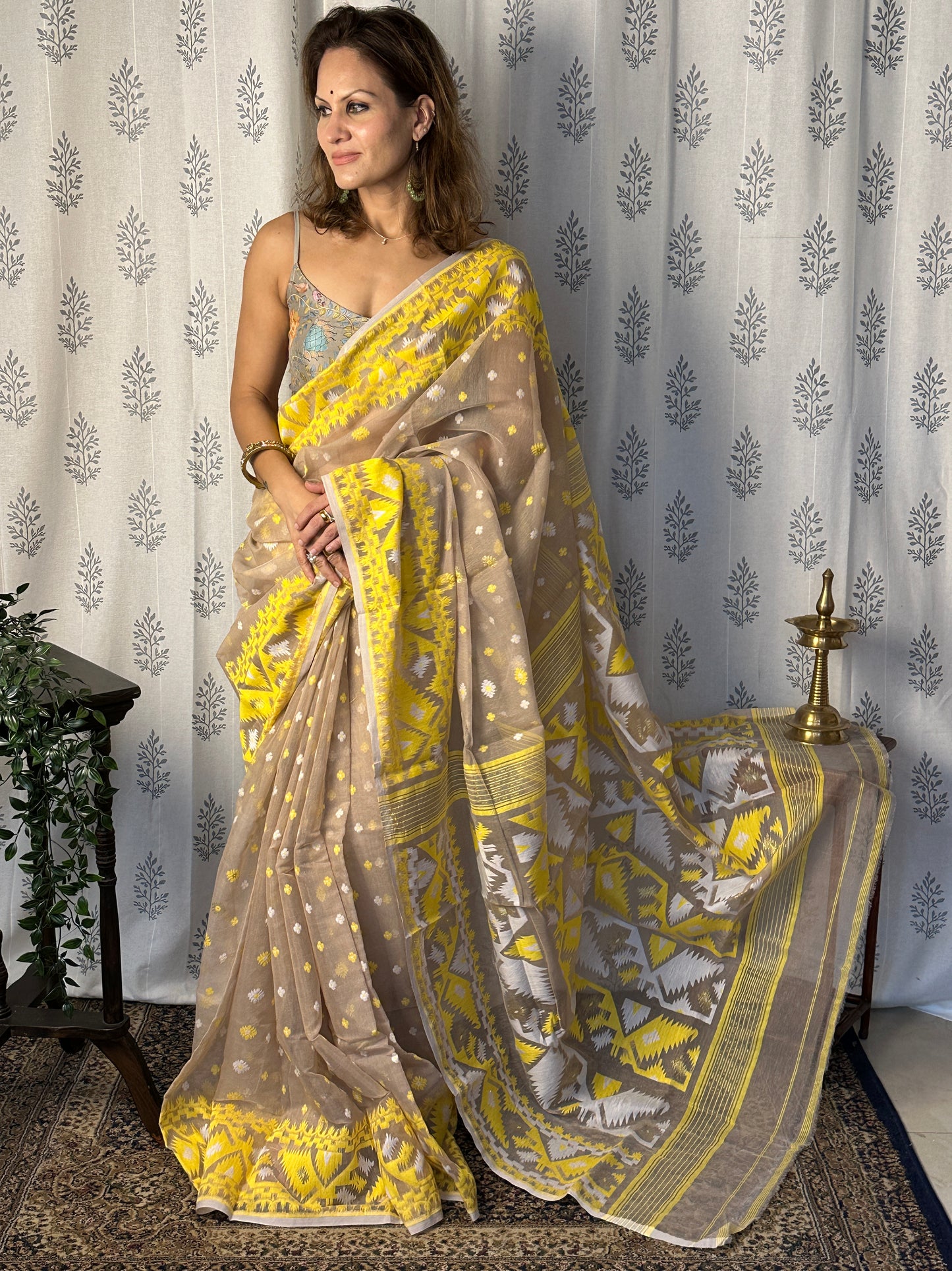 Nude & Yellow Jacquard Weaving Cotton Silk Jamdani Sari with Zari Work