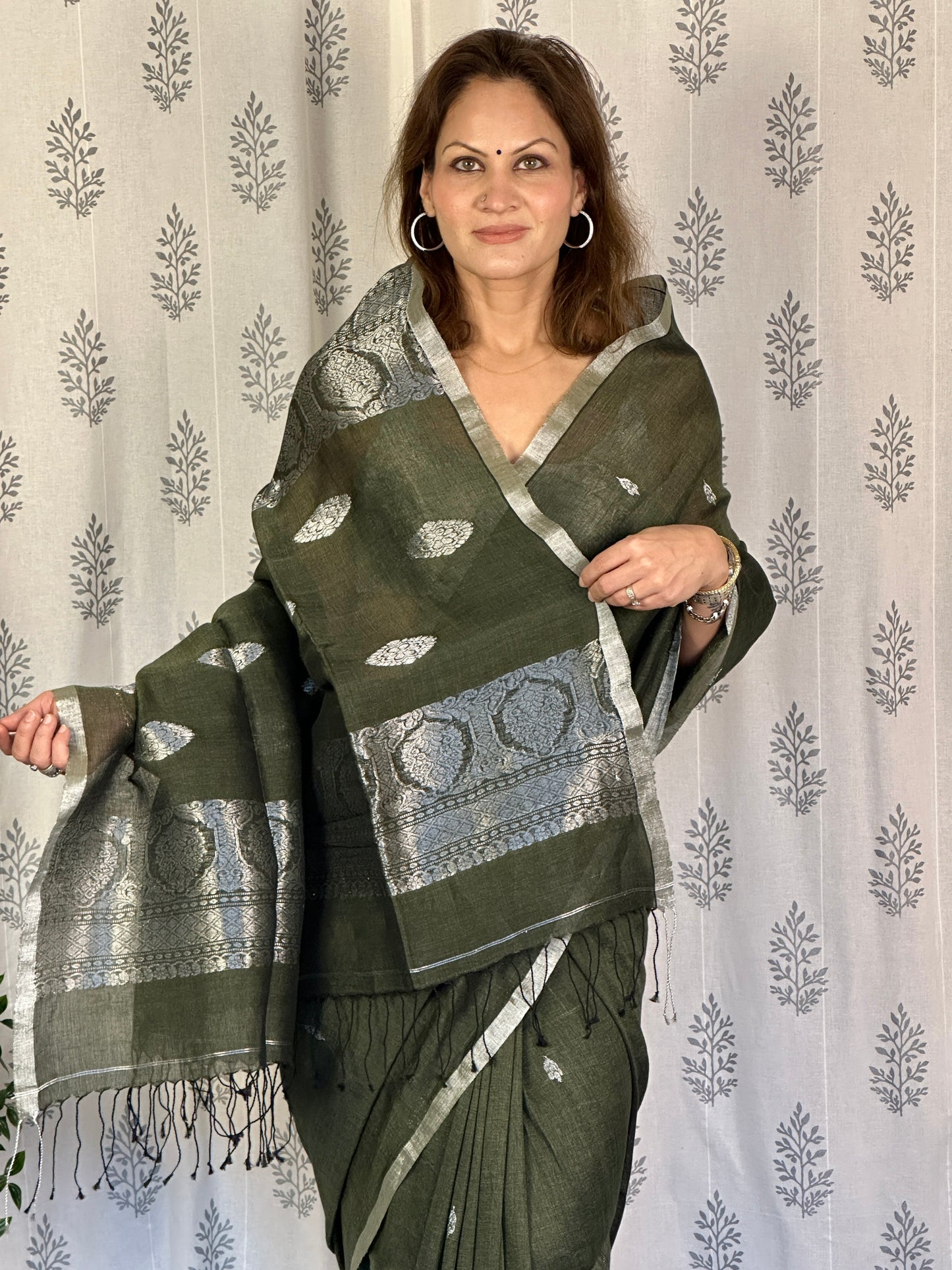 Green Pure Linen Sari with Banarasi Silver Zari Work