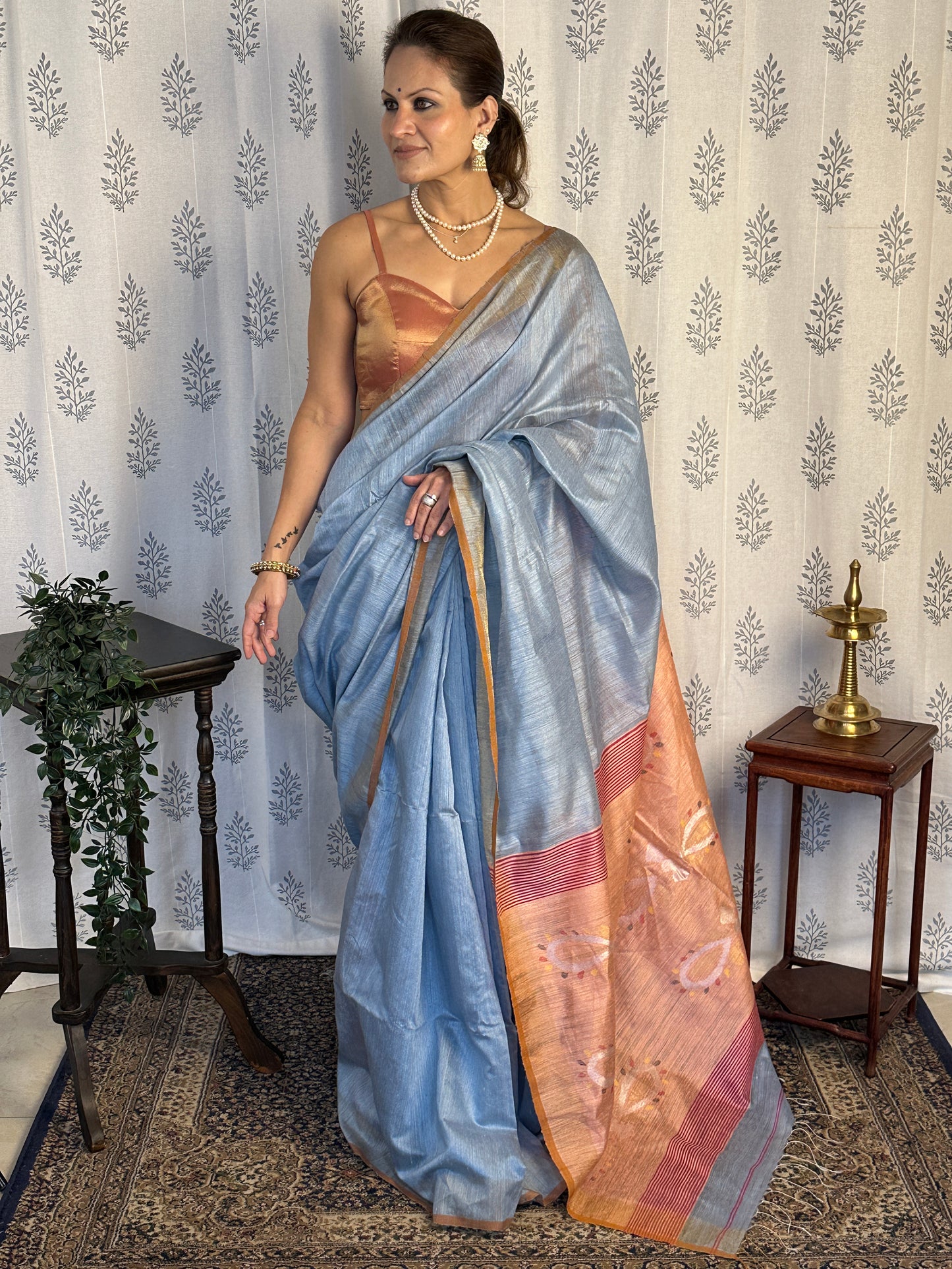 Blue Matka Silk Saree with Peach Contrast Pallu & Jamdani Hand Work