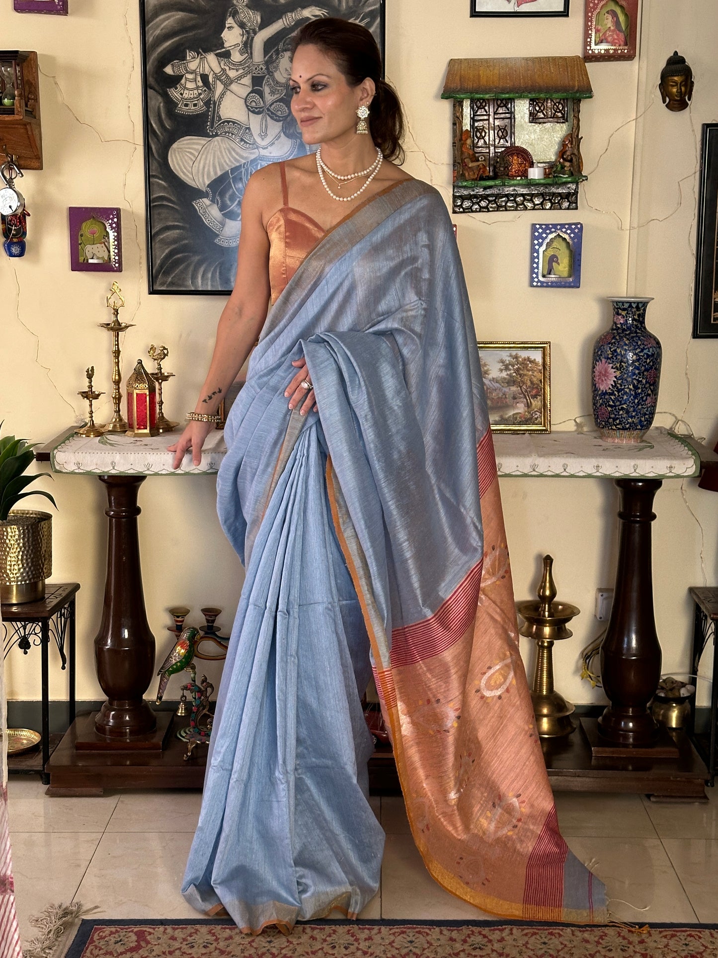 Blue Matka Silk Saree with Peach Contrast Pallu & Jamdani Hand Work