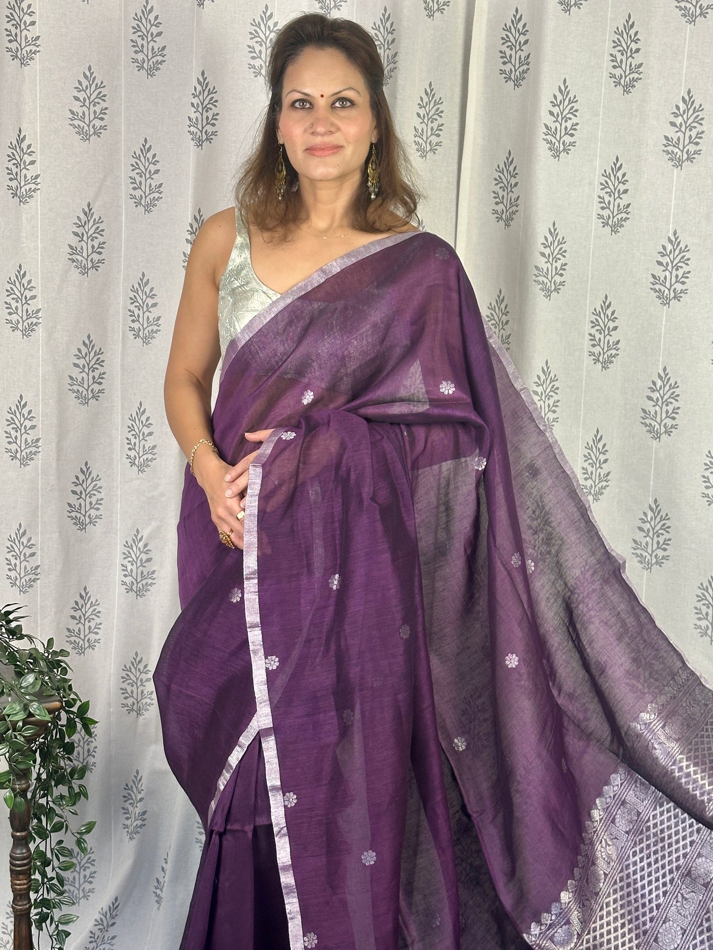 Purple Pure Linen Sari with Banarasi Silver Zari Work
