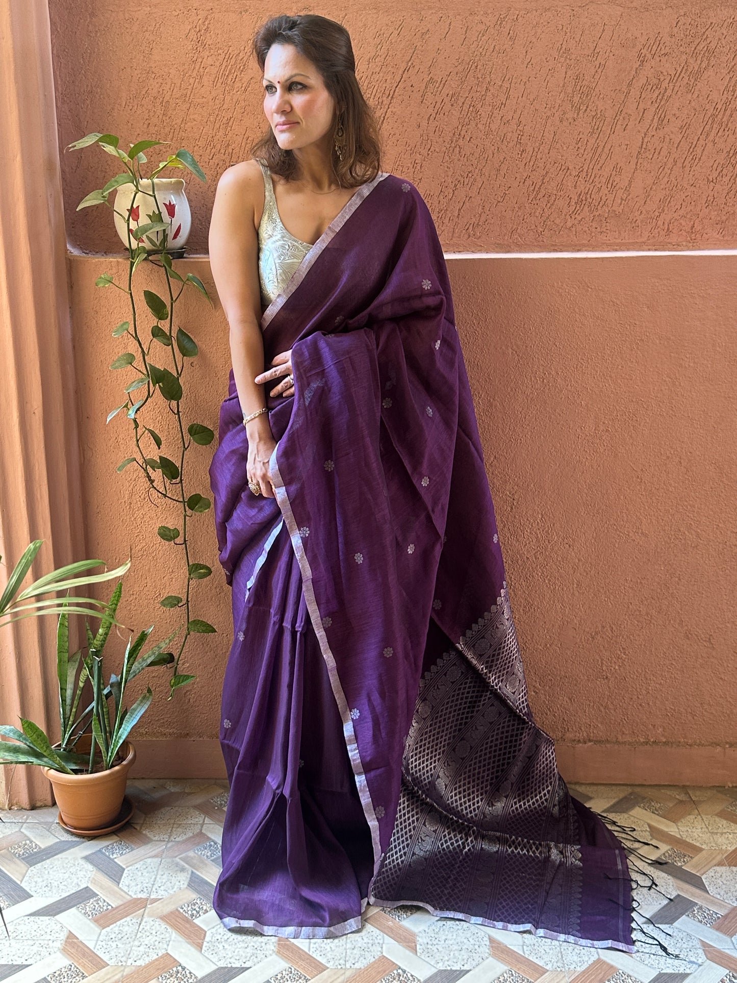 Purple Pure Linen Sari with Banarasi Silver Zari Work
