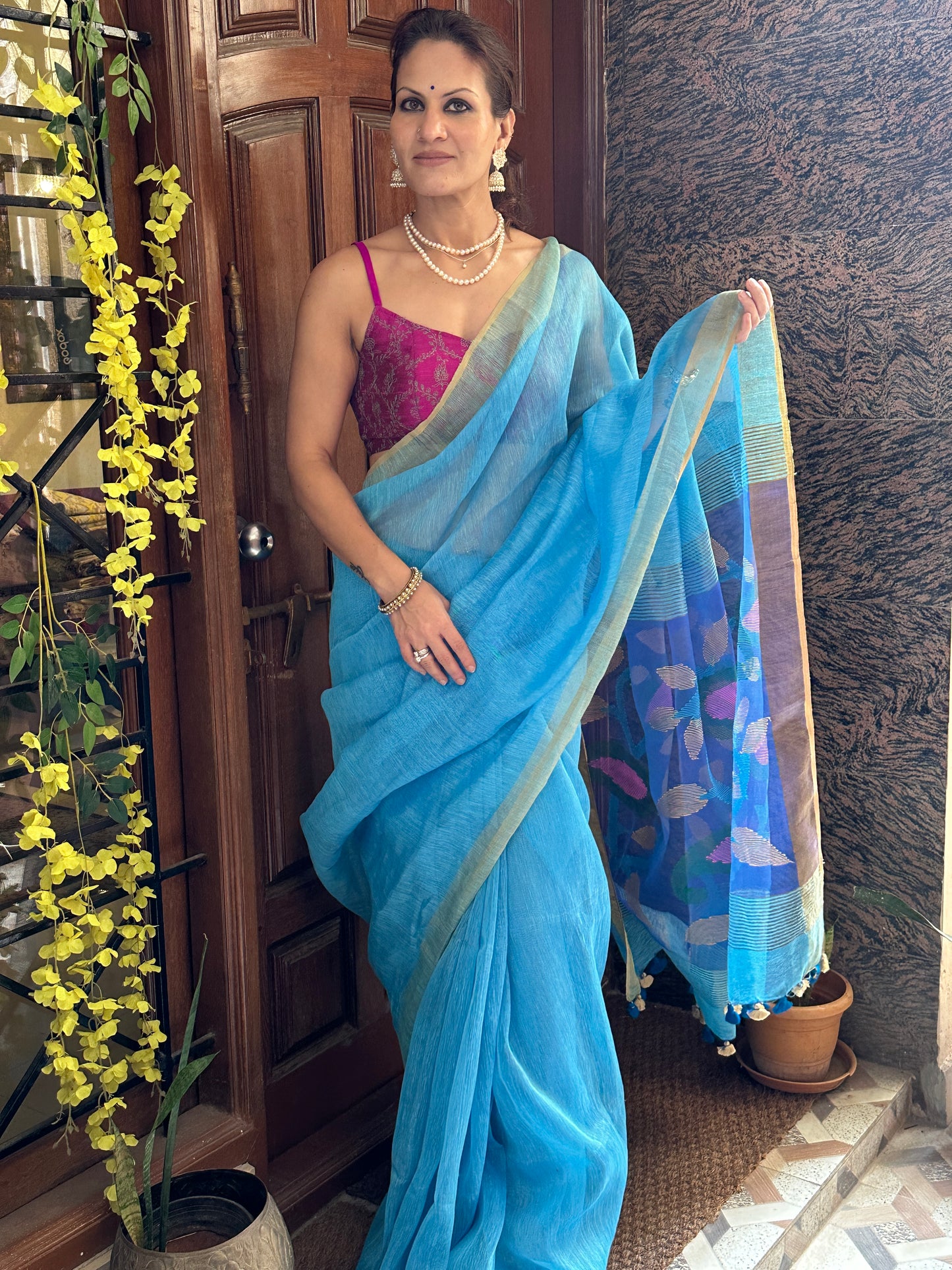 Blue Pure Linen Silk Sari with Muslin Pallu with Intricate Jamdani Work