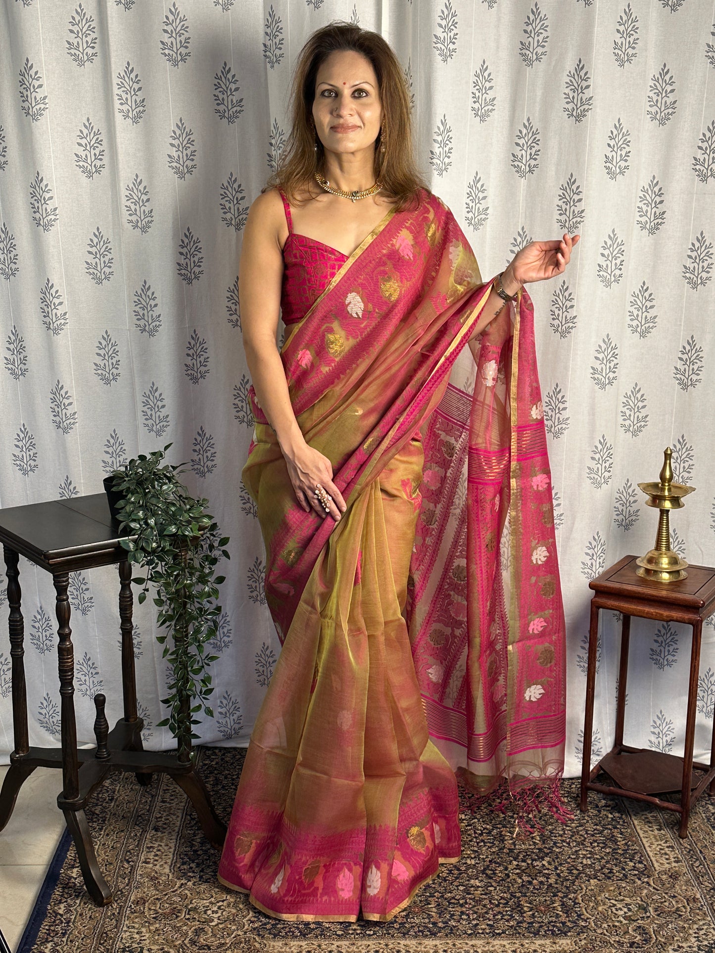 Dual Tone Nude & Orange with Pink Pure Muslin Silk Handloom Jamdani Sari