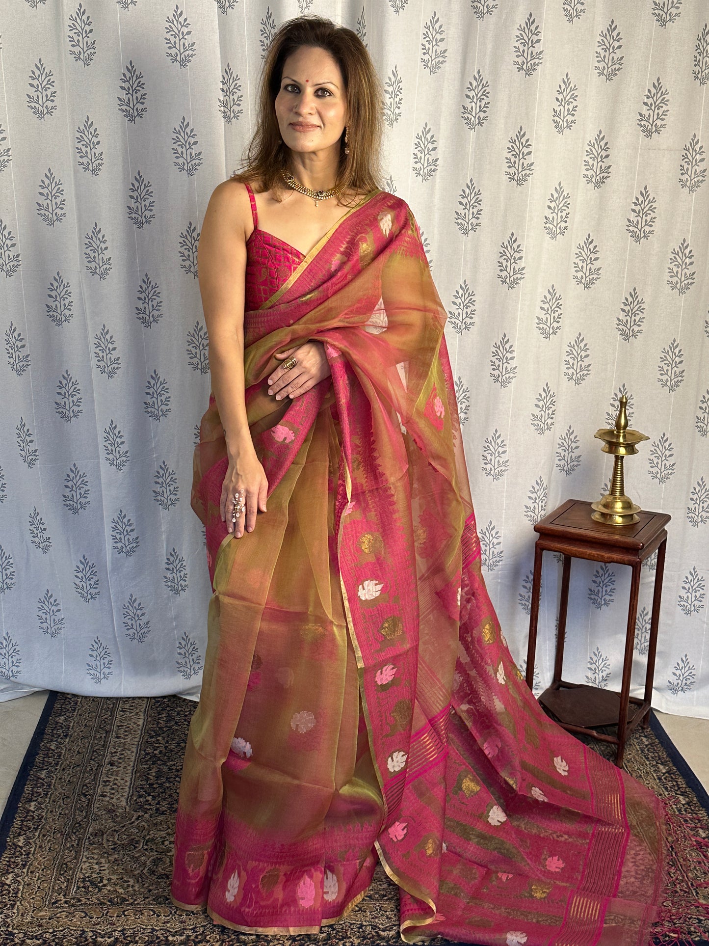 Dual Tone Nude & Orange with Pink Pure Muslin Silk Handloom Jamdani Sari