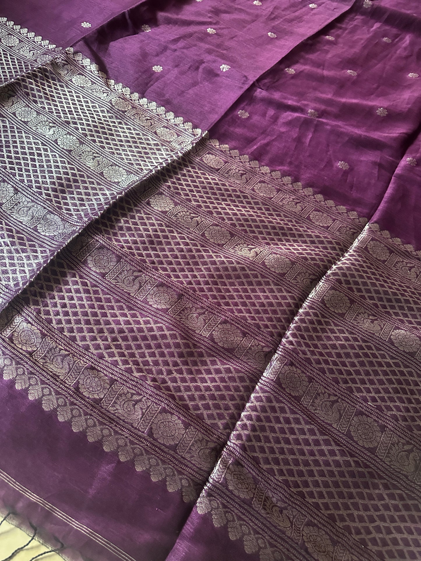 Purple Pure Linen Sari with Banarasi Silver Zari Work