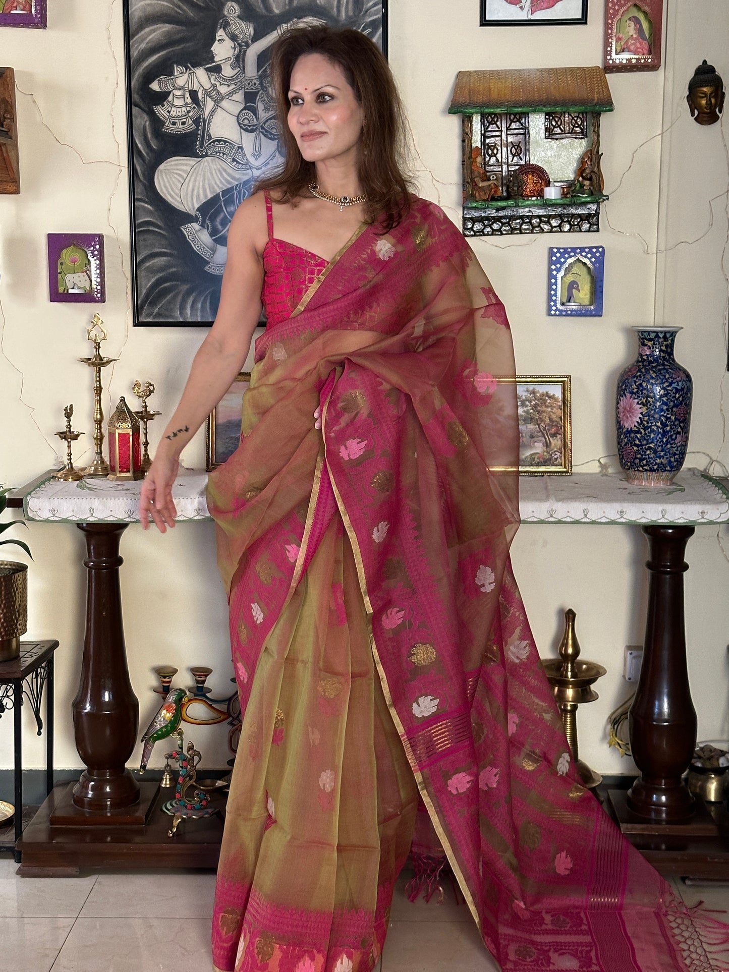 Dual Tone Nude & Orange with Pink Pure Muslin Silk Handloom Jamdani Sari