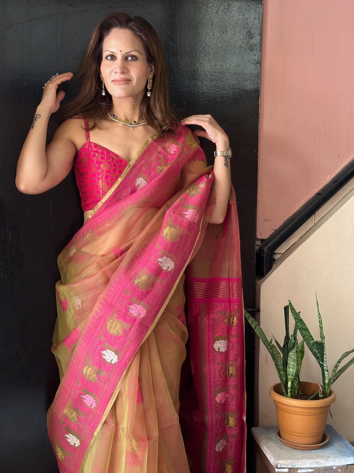 Dual Tone Nude & Orange with Pink Pure Muslin Silk Handloom Jamdani Sari