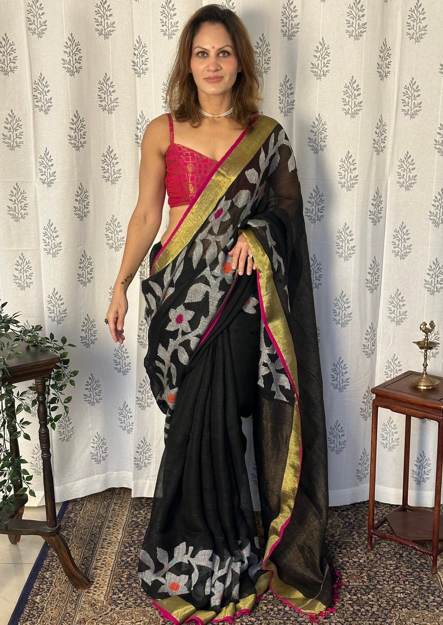 Black Handloom Pure Linen Jamdani Sari with Contrast Pink Border & Zari Woven Pallu