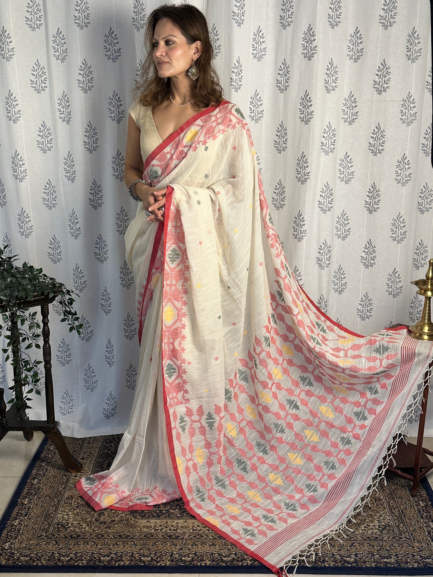 Cream Handloom Pure Khaadi Jamdani Saree with Red Border