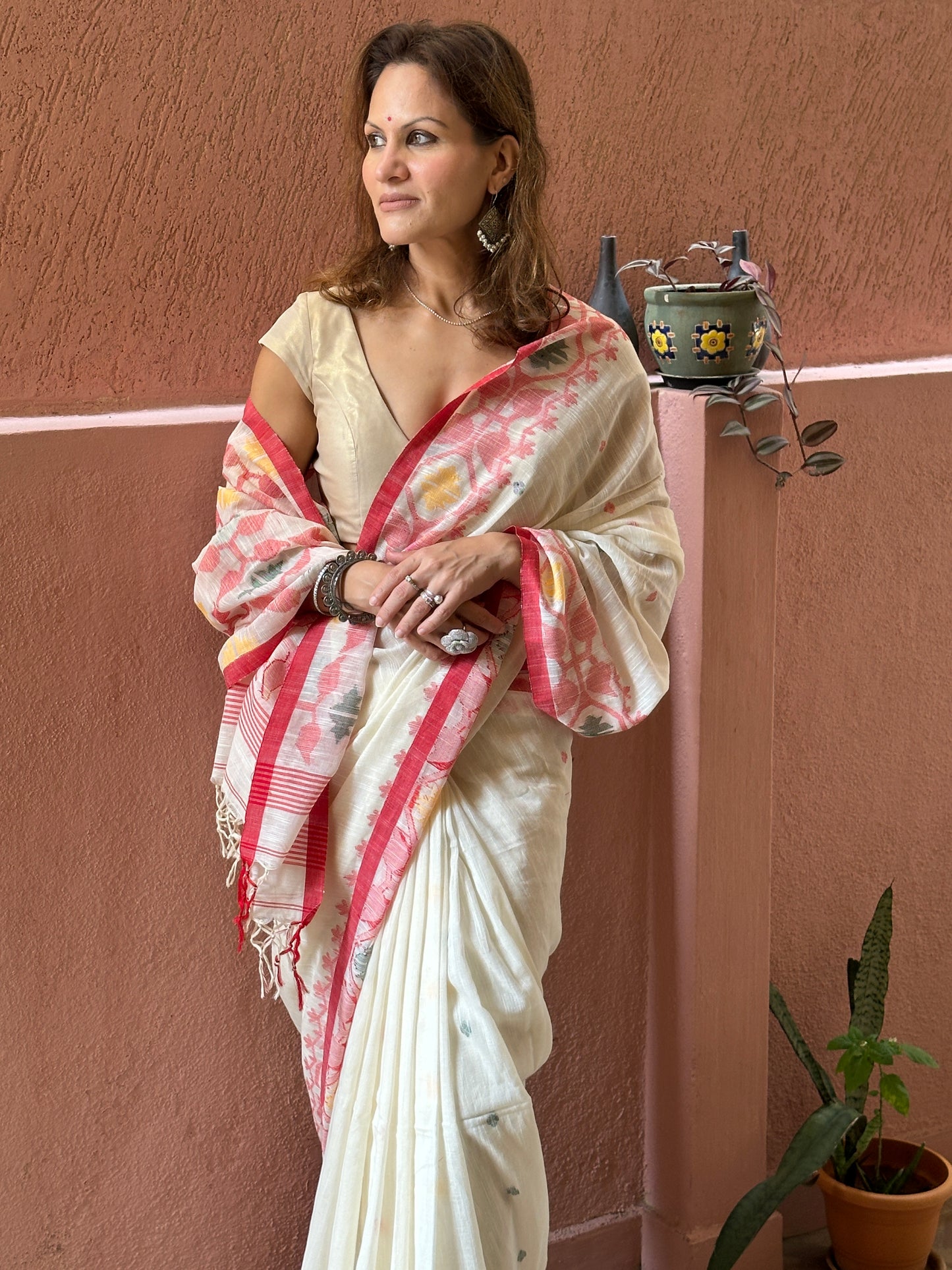 Cream Handloom Pure Khaadi Jamdani Saree with Red Border