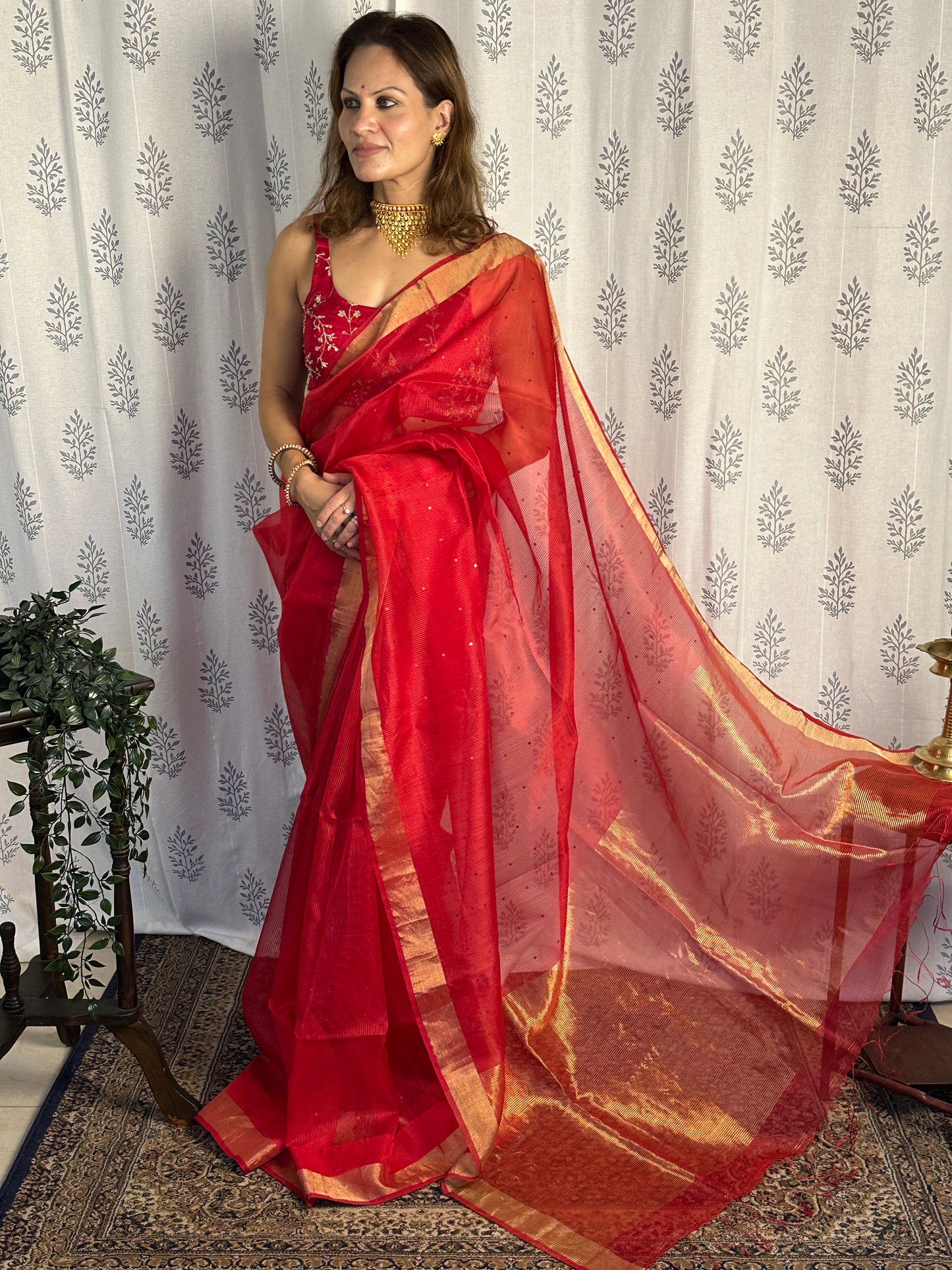 Red Pure Handloom Kota Organza Saree with Gold Zari Woven Pallu