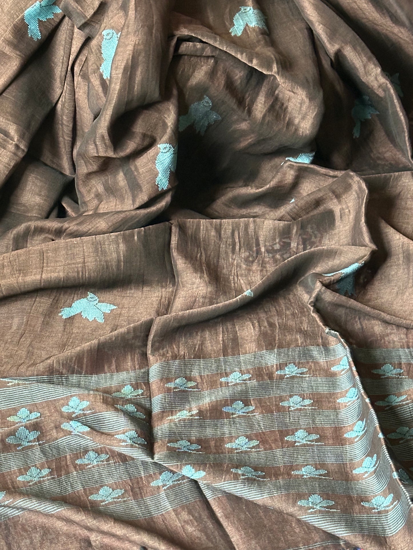 Pure Linen Cotton Jamdani with Woven Intricate Birds - Raahini