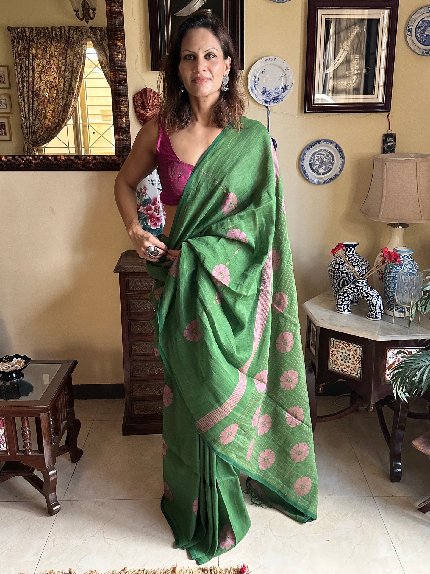 Pure Linen Cotton Jamdani with Woven Intricate Flowers and Lines - Raahini