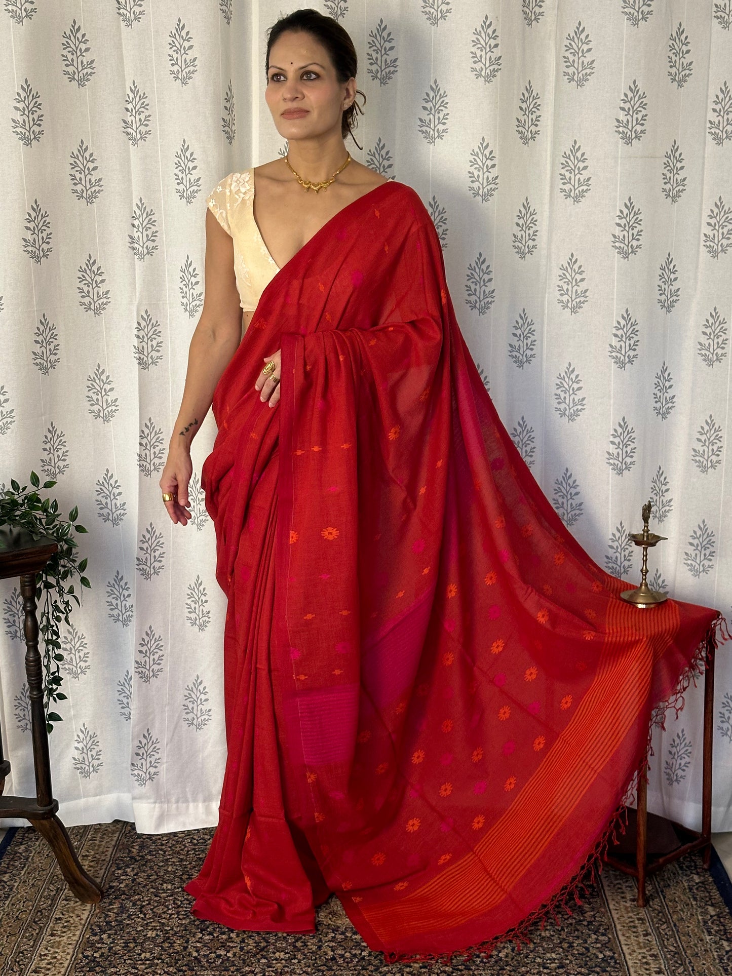 Red Handloom Pure Soft Cotton Jamdani Sari with Woven Flowers