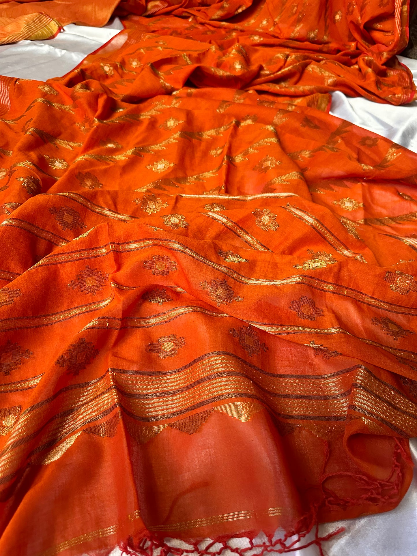 Orange Pure Cotton Jamdani with Intricate Zari Work - Raahini