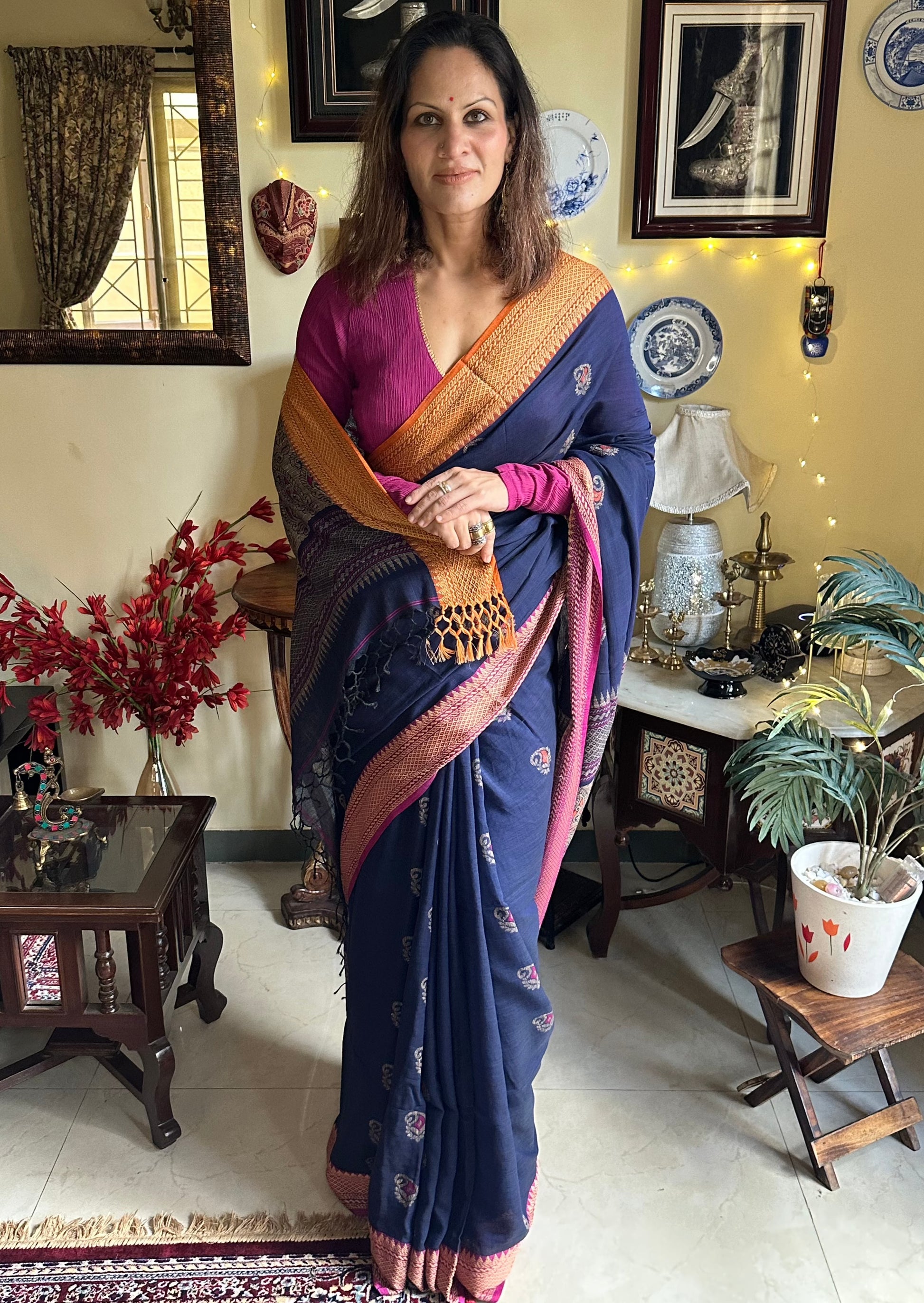 Jacquard Border Woven Jamdani with Weaving on Border & Pallu - Raahini