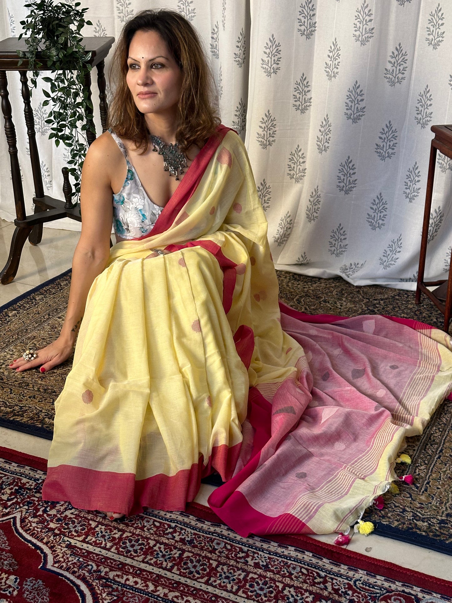 Yellow Handloom Pure Cotton Jamdani Sari with Woven Delicate Motifs & Contrast Red Border & Pink Pallu